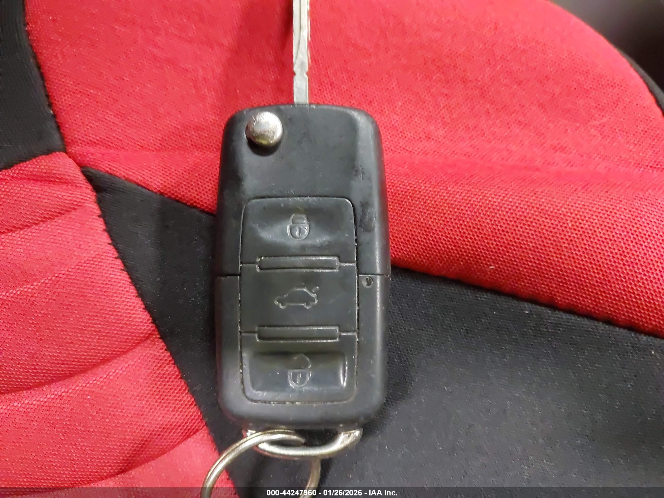VOLKSWAGEN PASSAT image 11