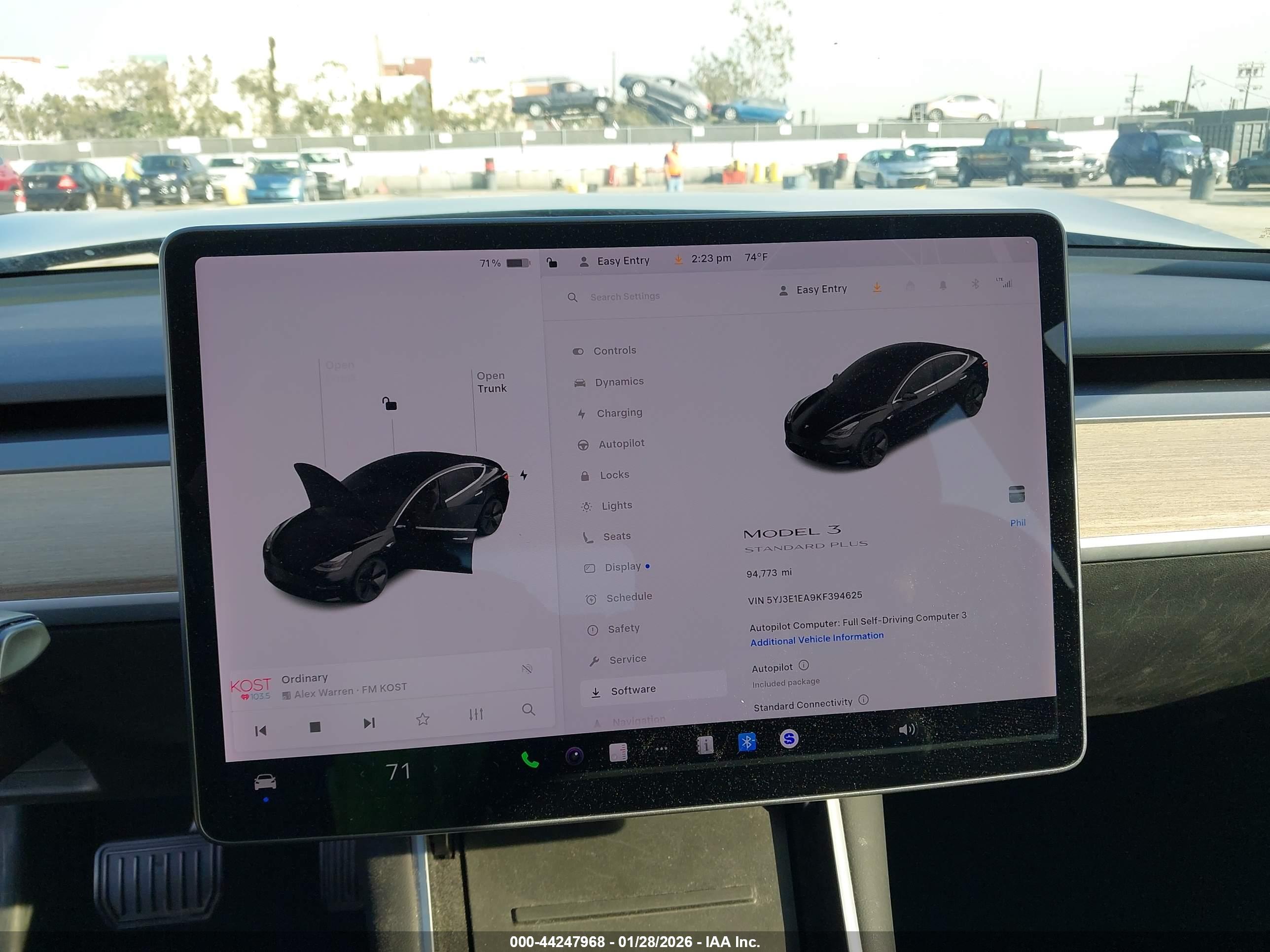 TESLA MODEL image 7