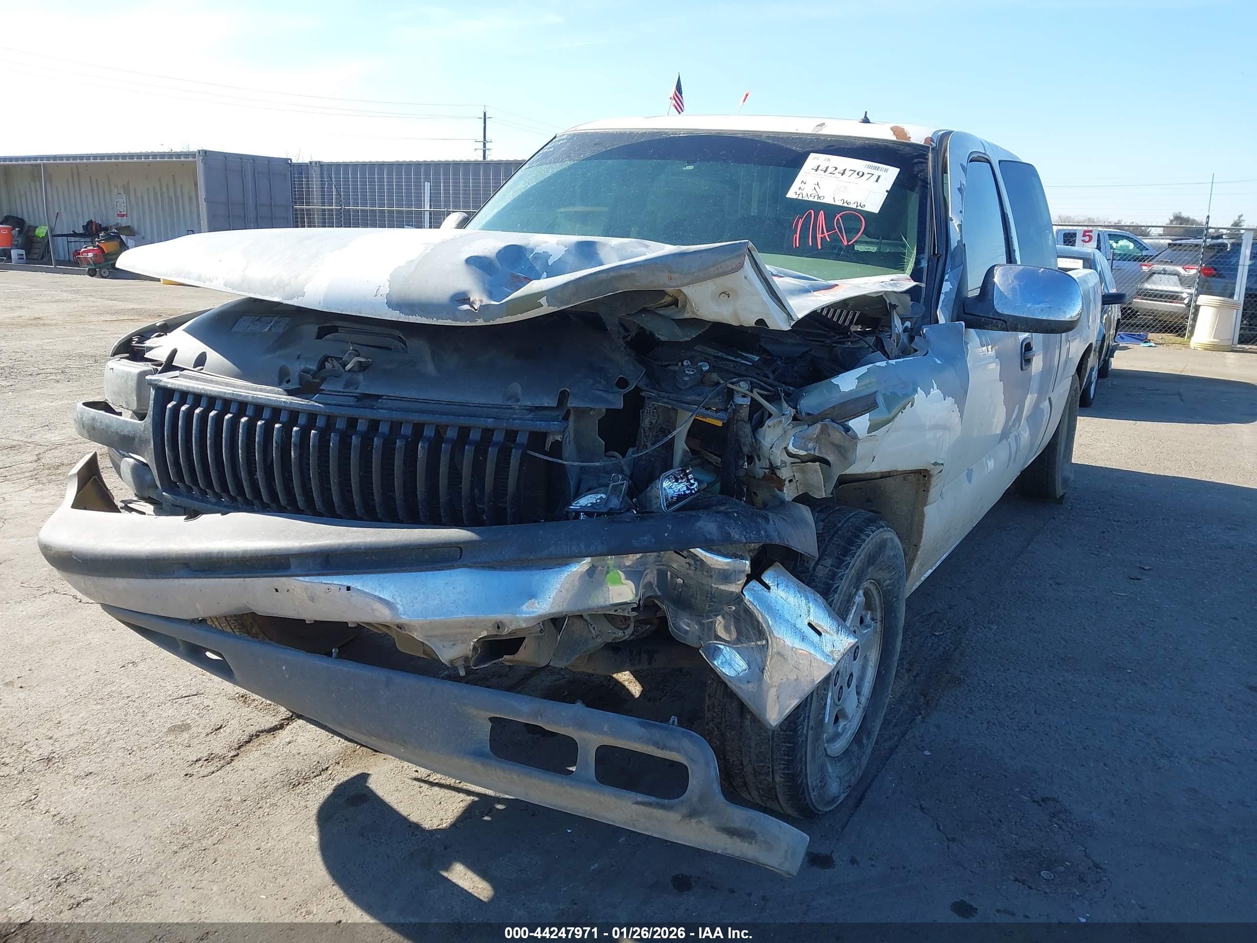 CHEVROLET SILVERADO image 6