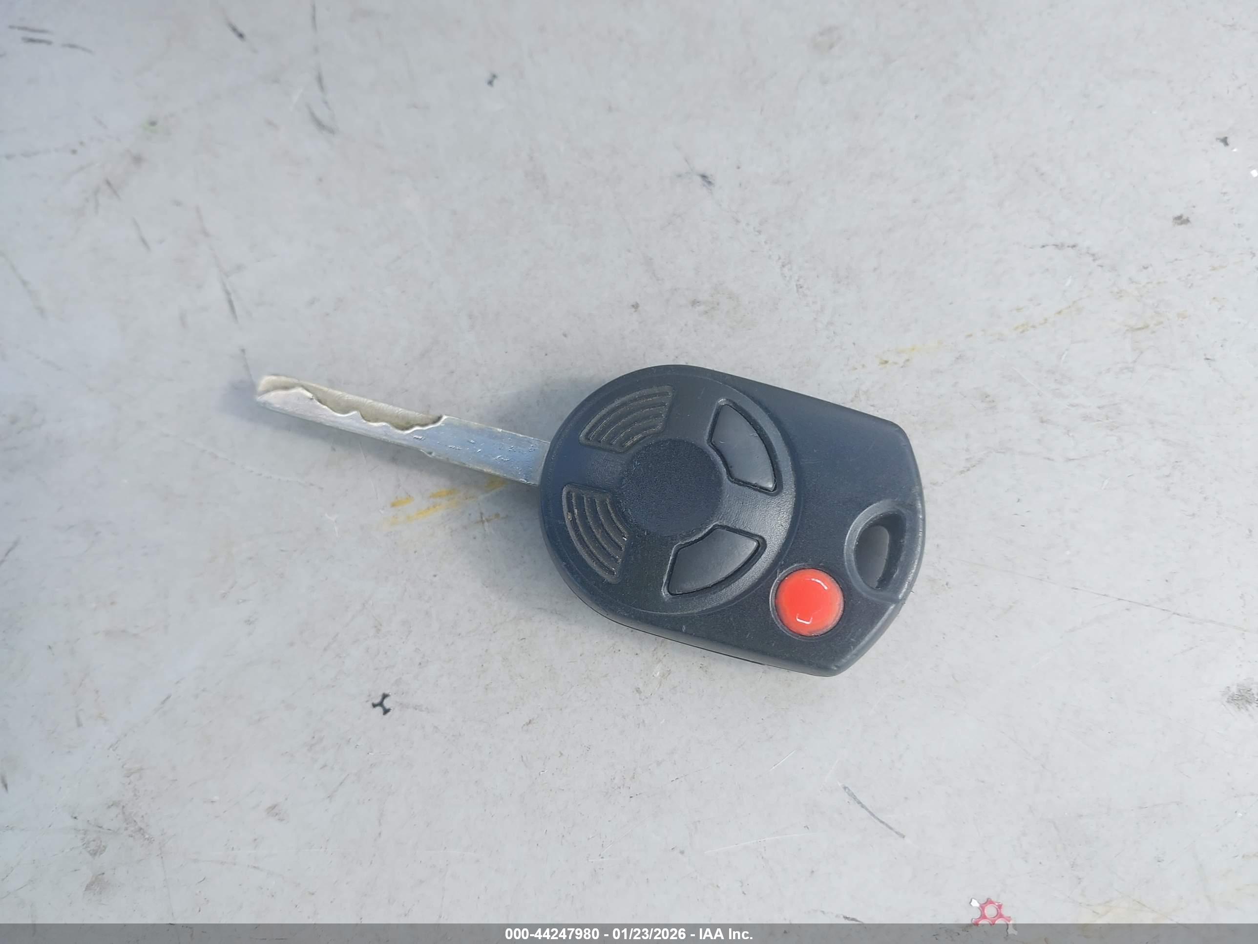 FORD ESCAPE image 11