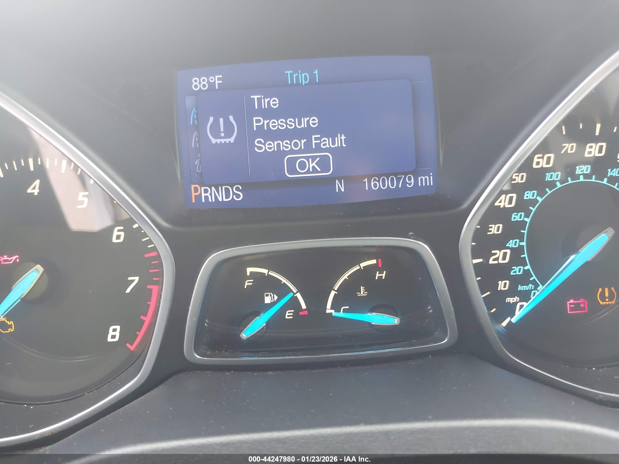 FORD ESCAPE image 7