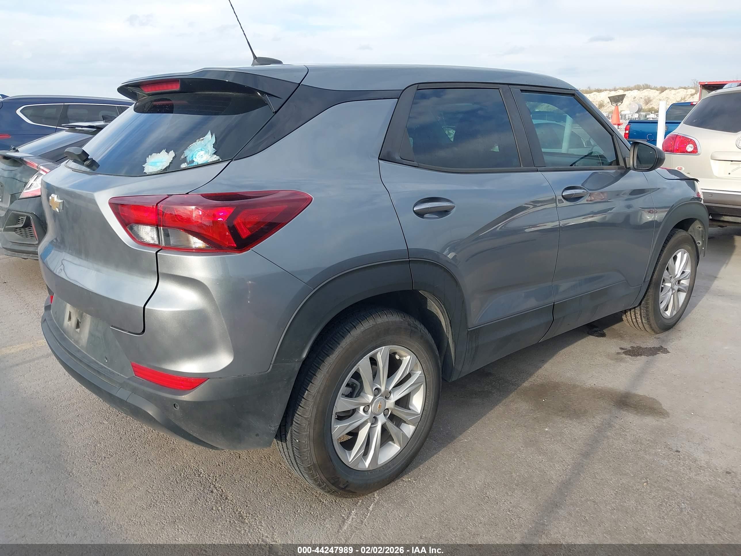 CHEVROLET TRAILBLAZER image 4