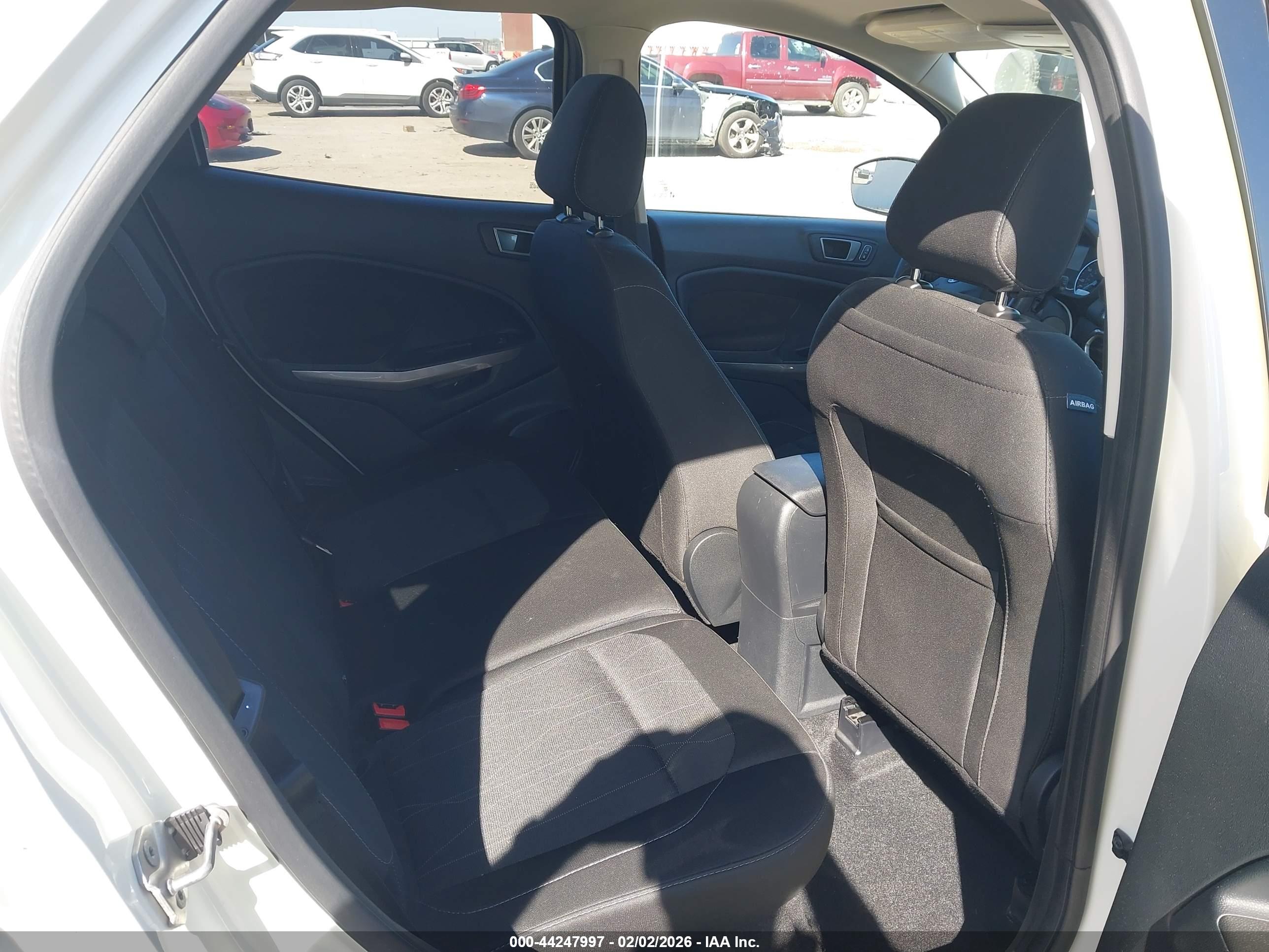 FORD ECOSPORT image 8