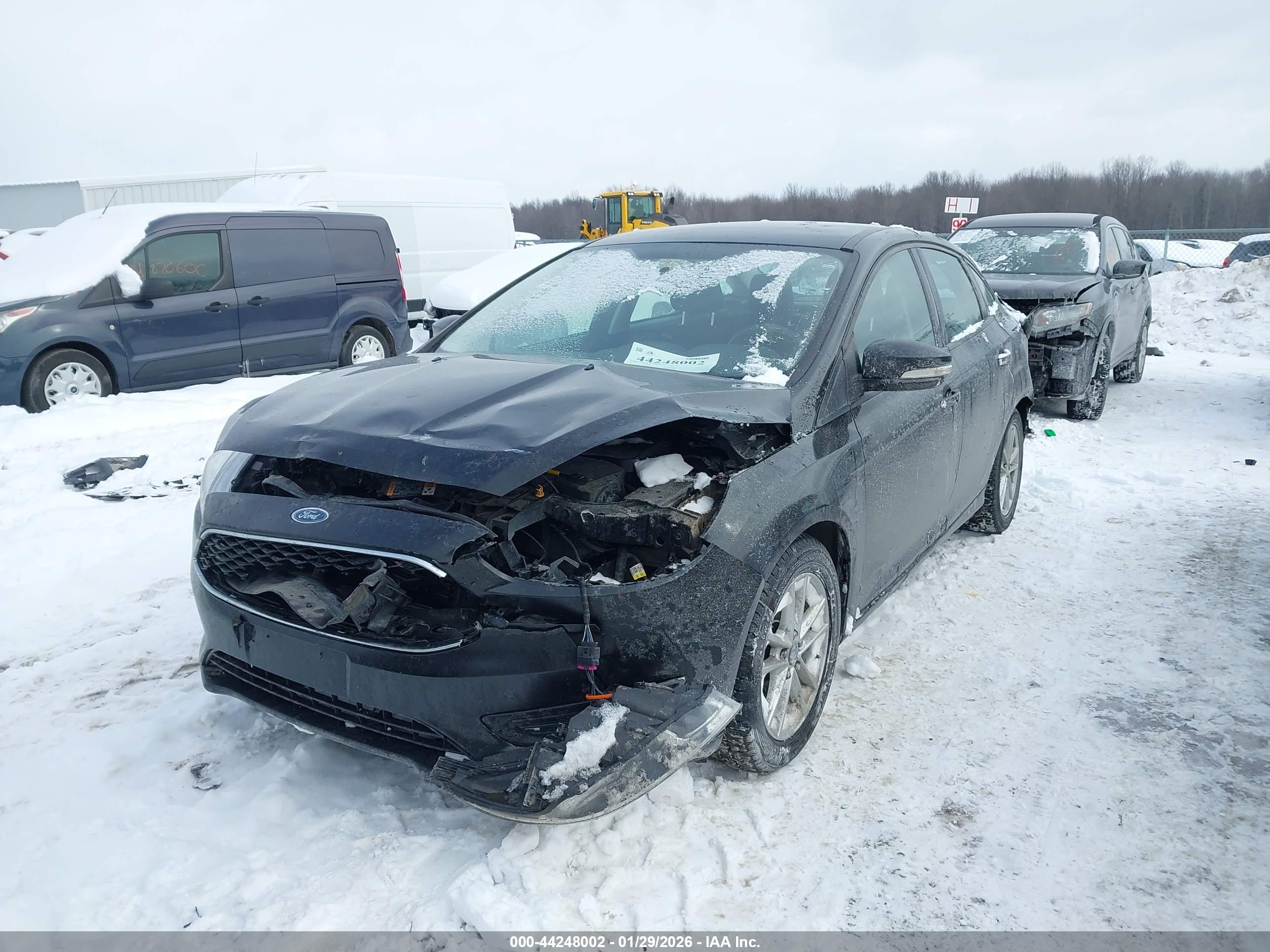 FORD FOCUS image 2