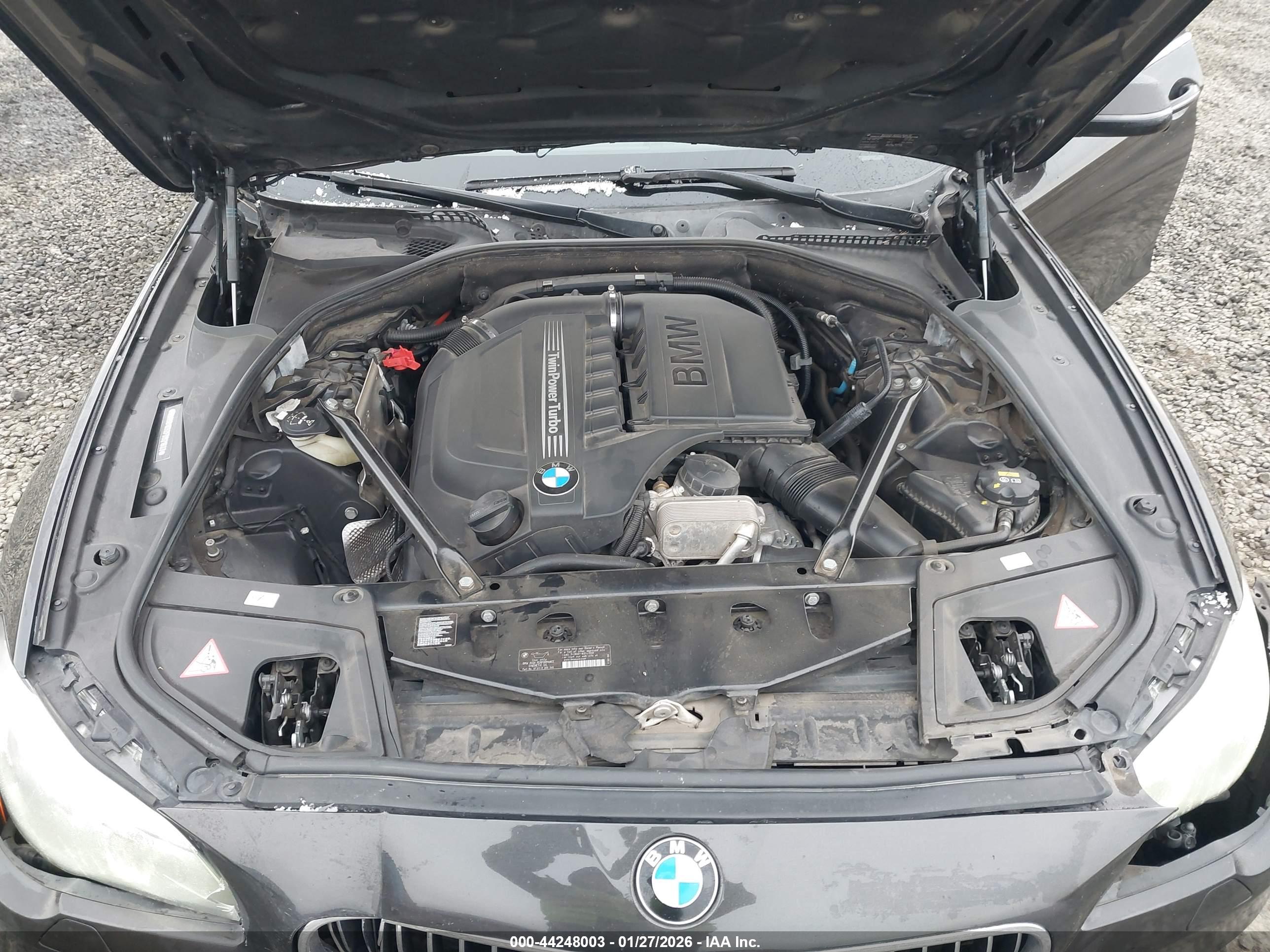 BMW 535I image 10