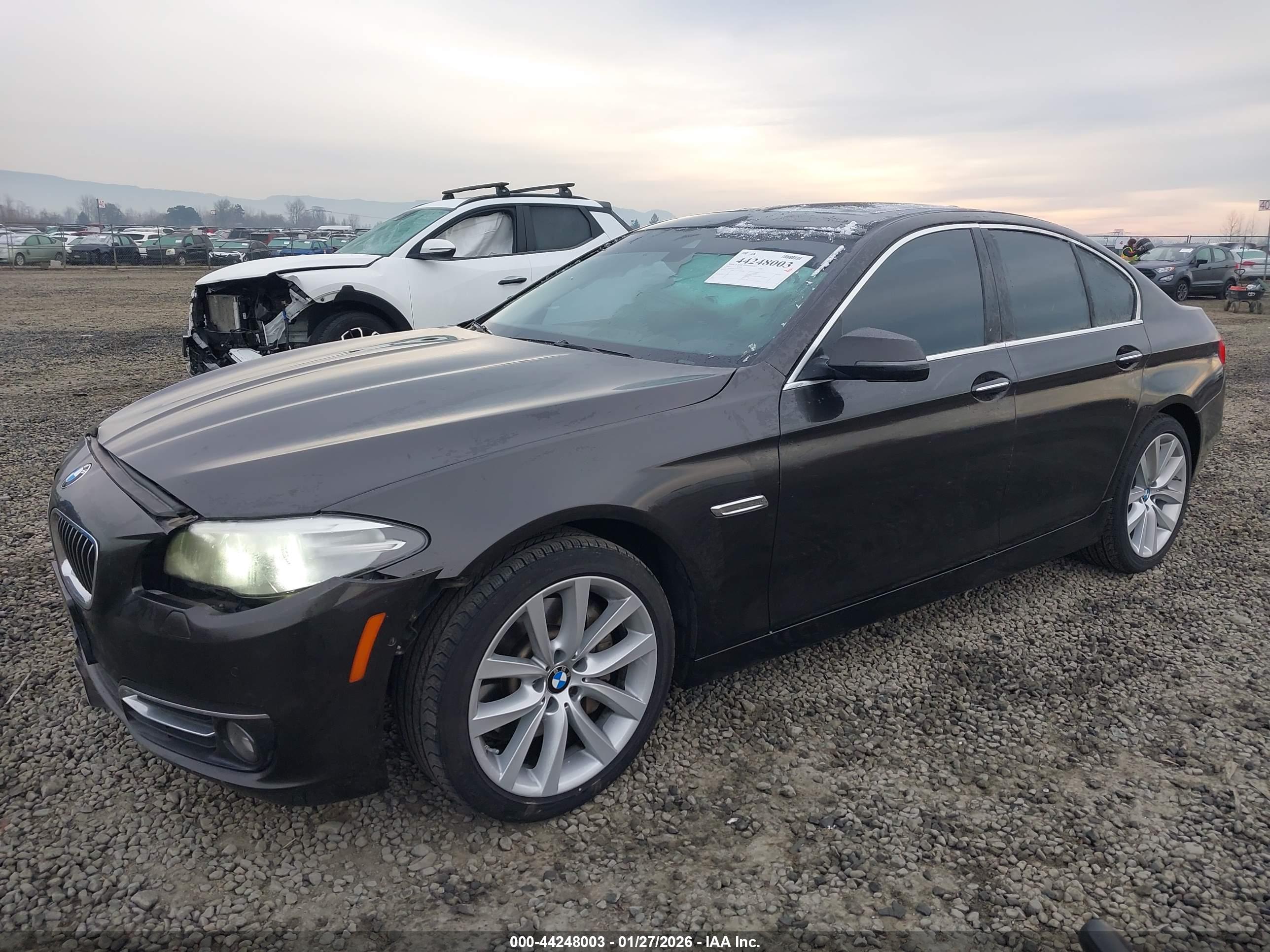 BMW 535I image 2