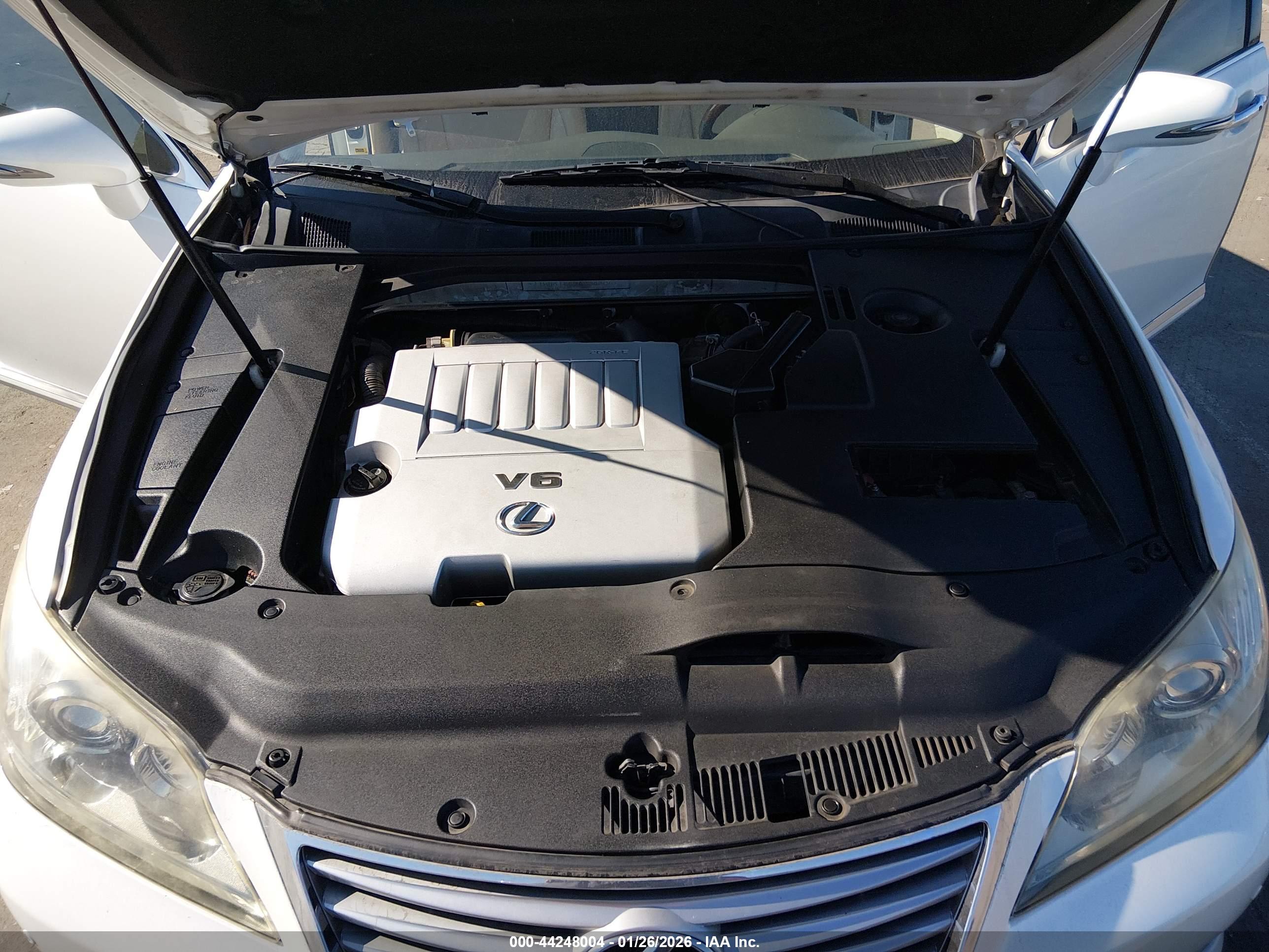LEXUS ES image 10