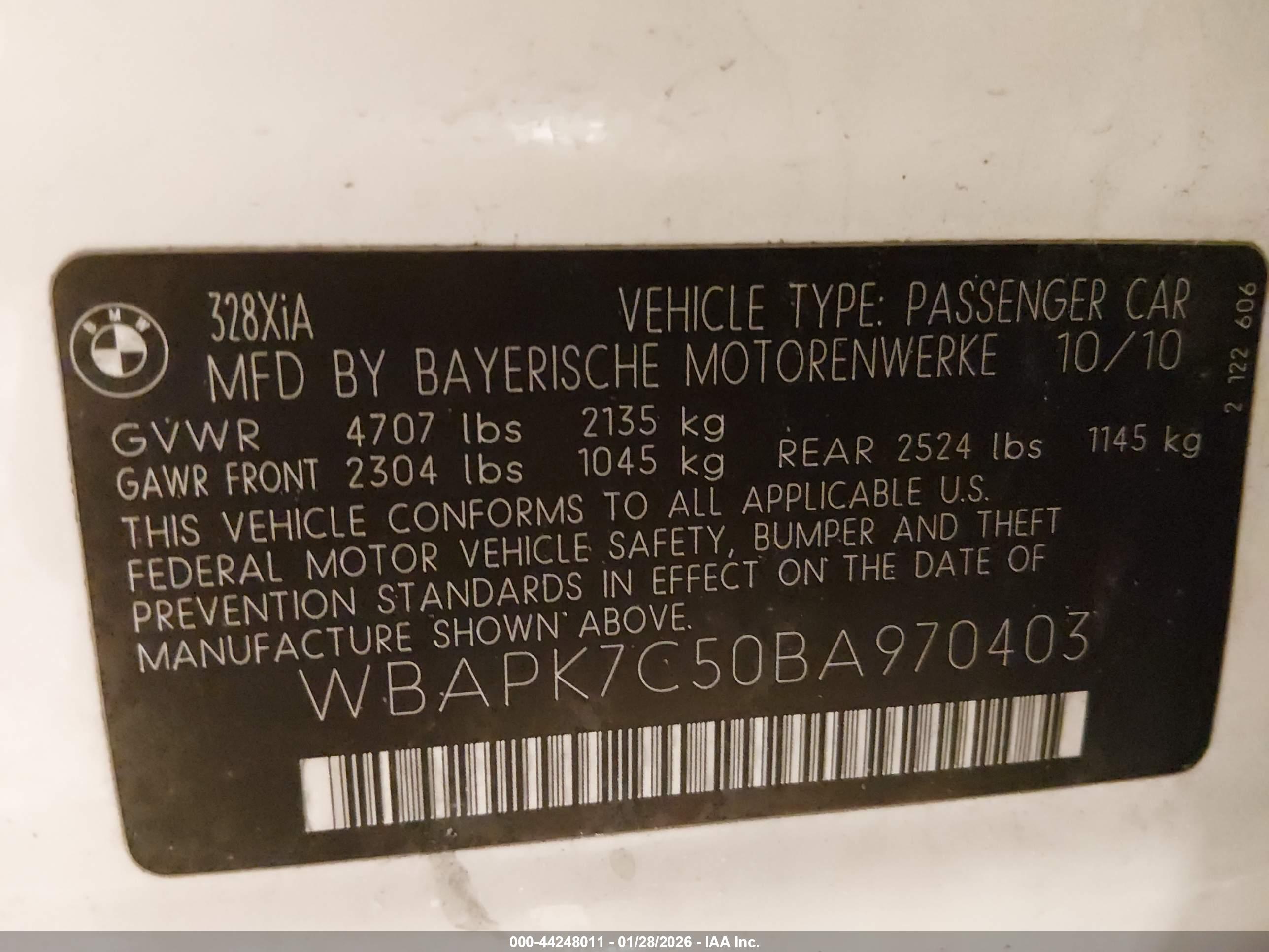 BMW 328I image 9