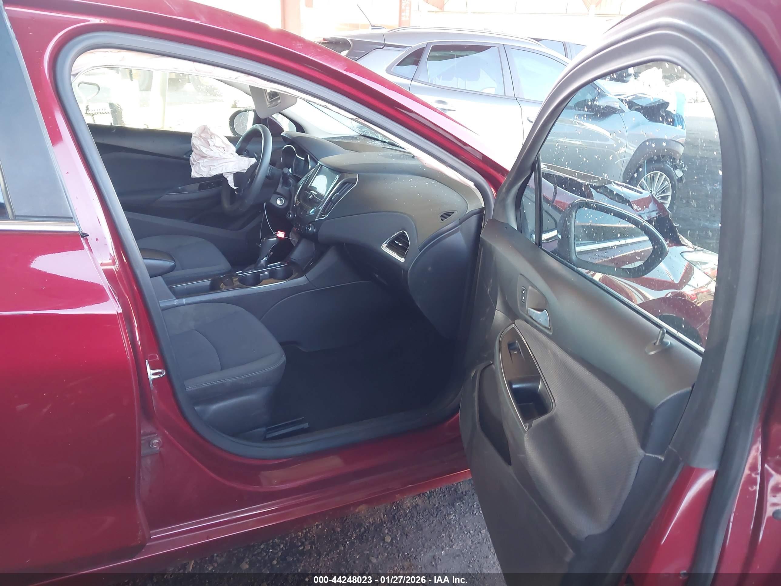 CHEVROLET CRUZE image 5