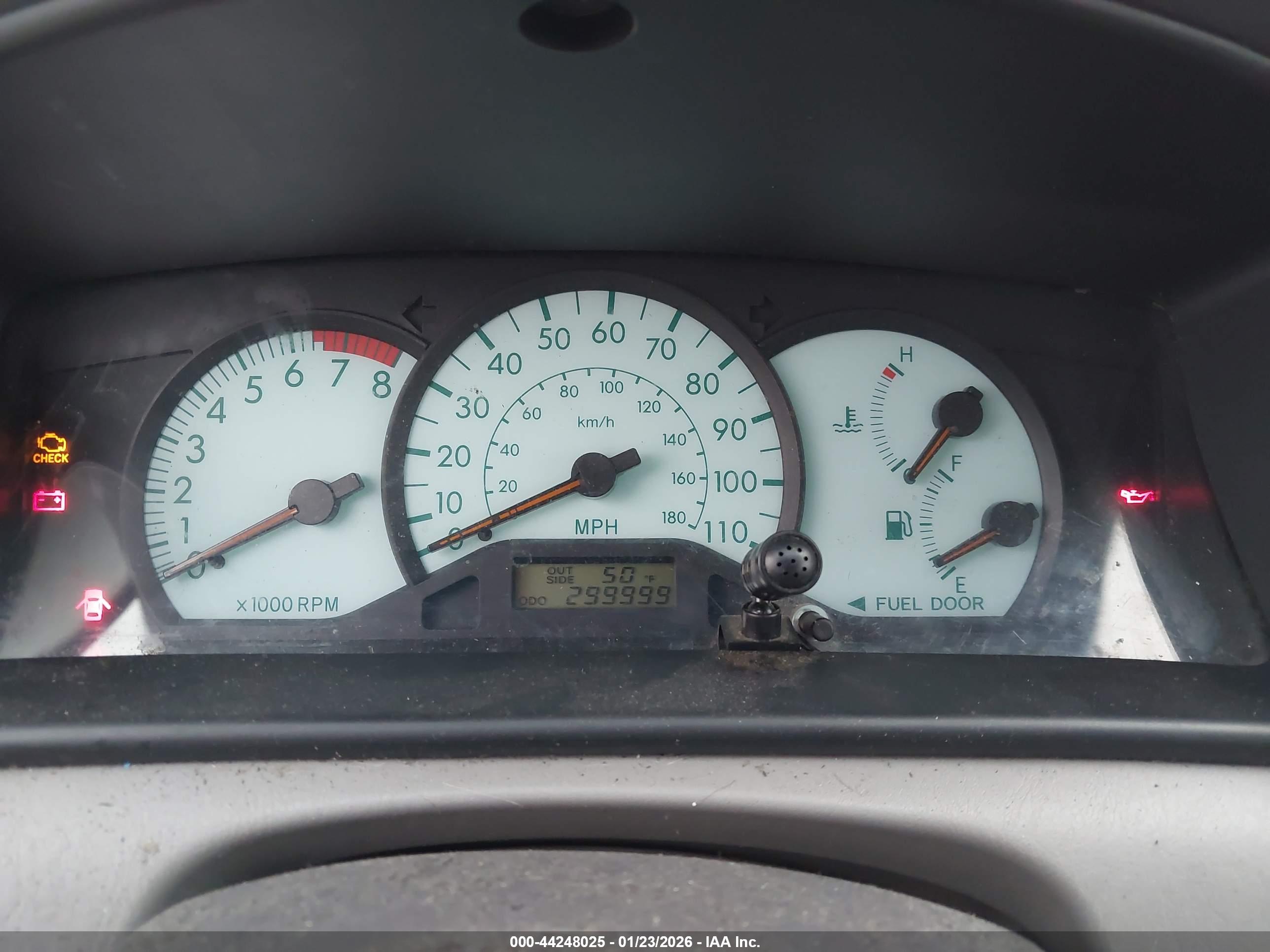 TOYOTA COROLLA image 7
