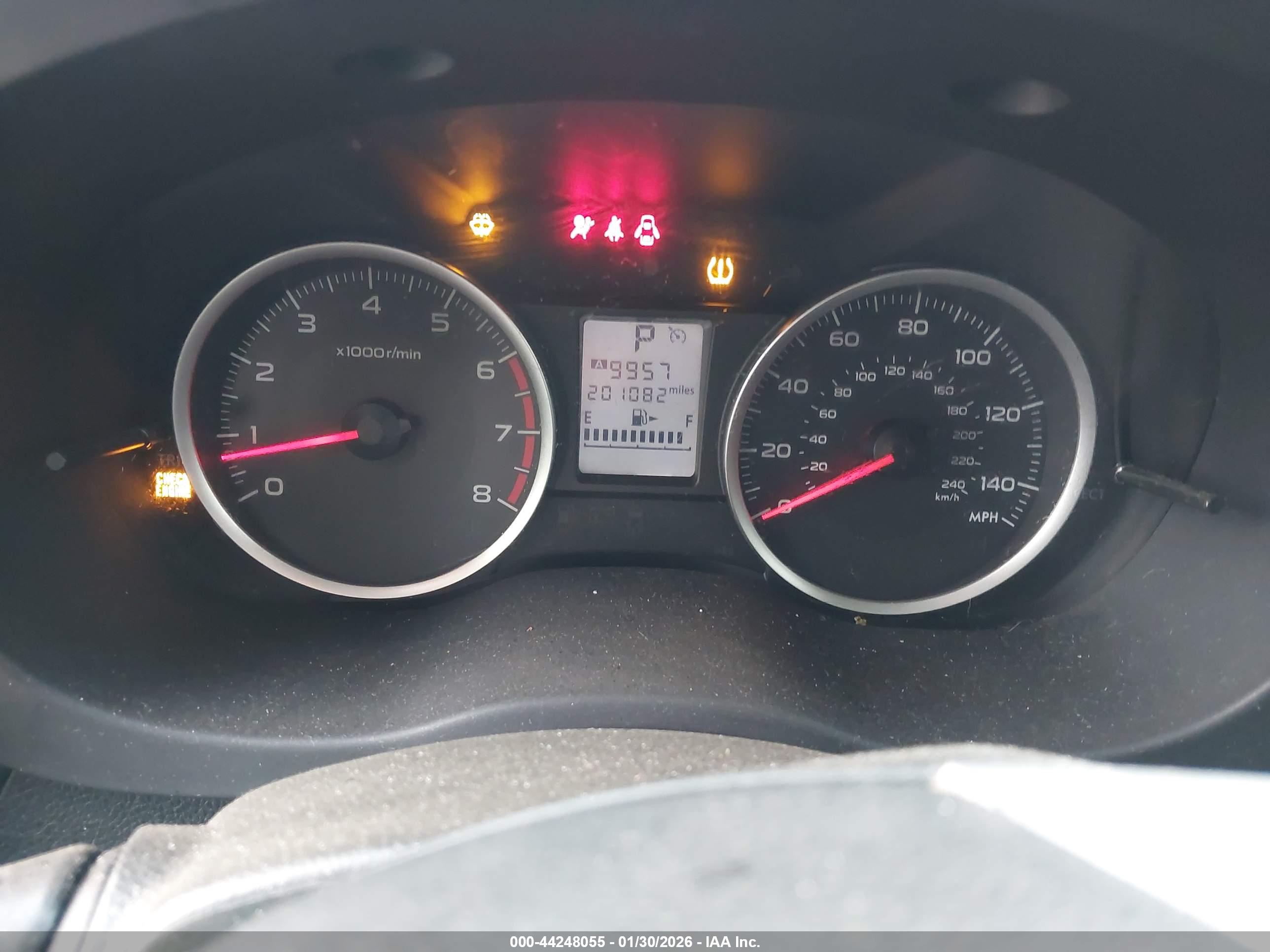 SUBARU FORESTER image 7