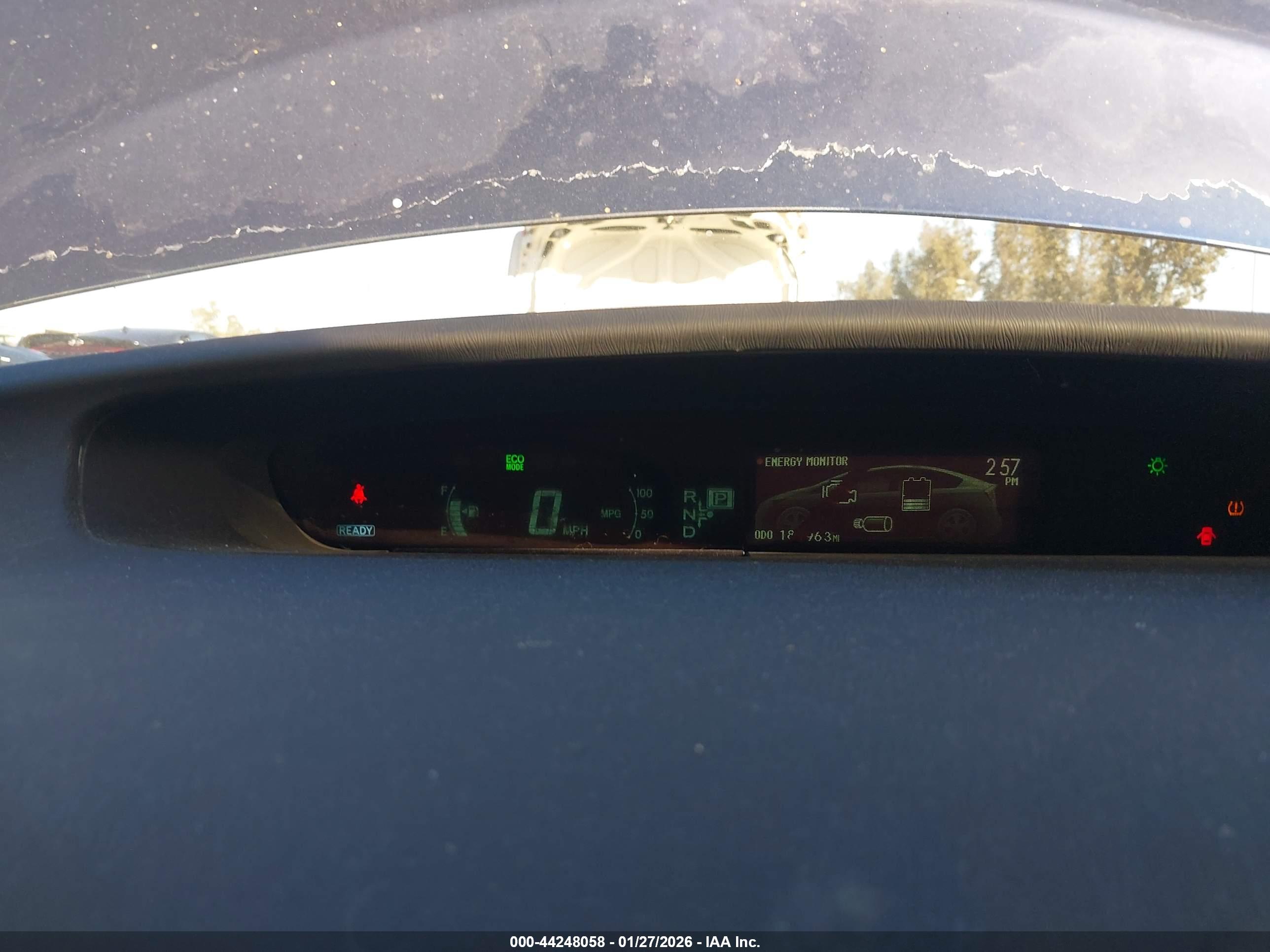 TOYOTA PRIUS image 7