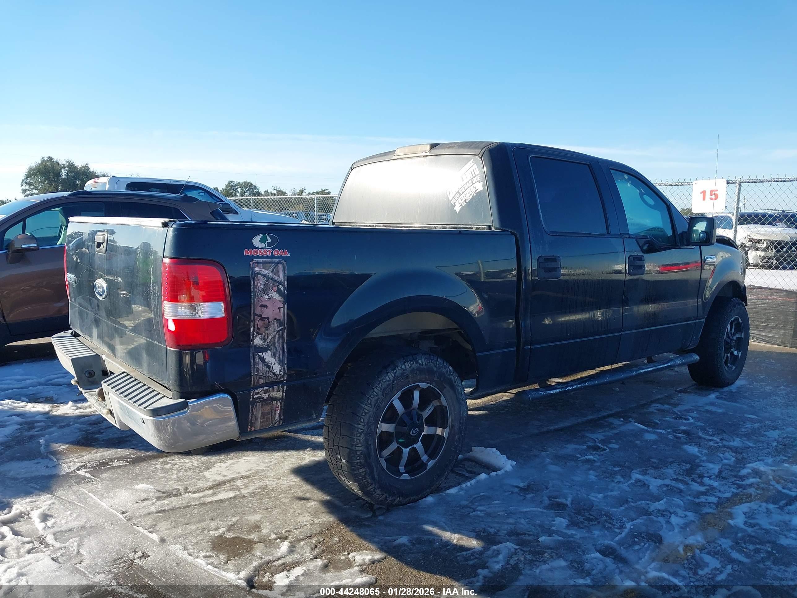 FORD F-150 image 4