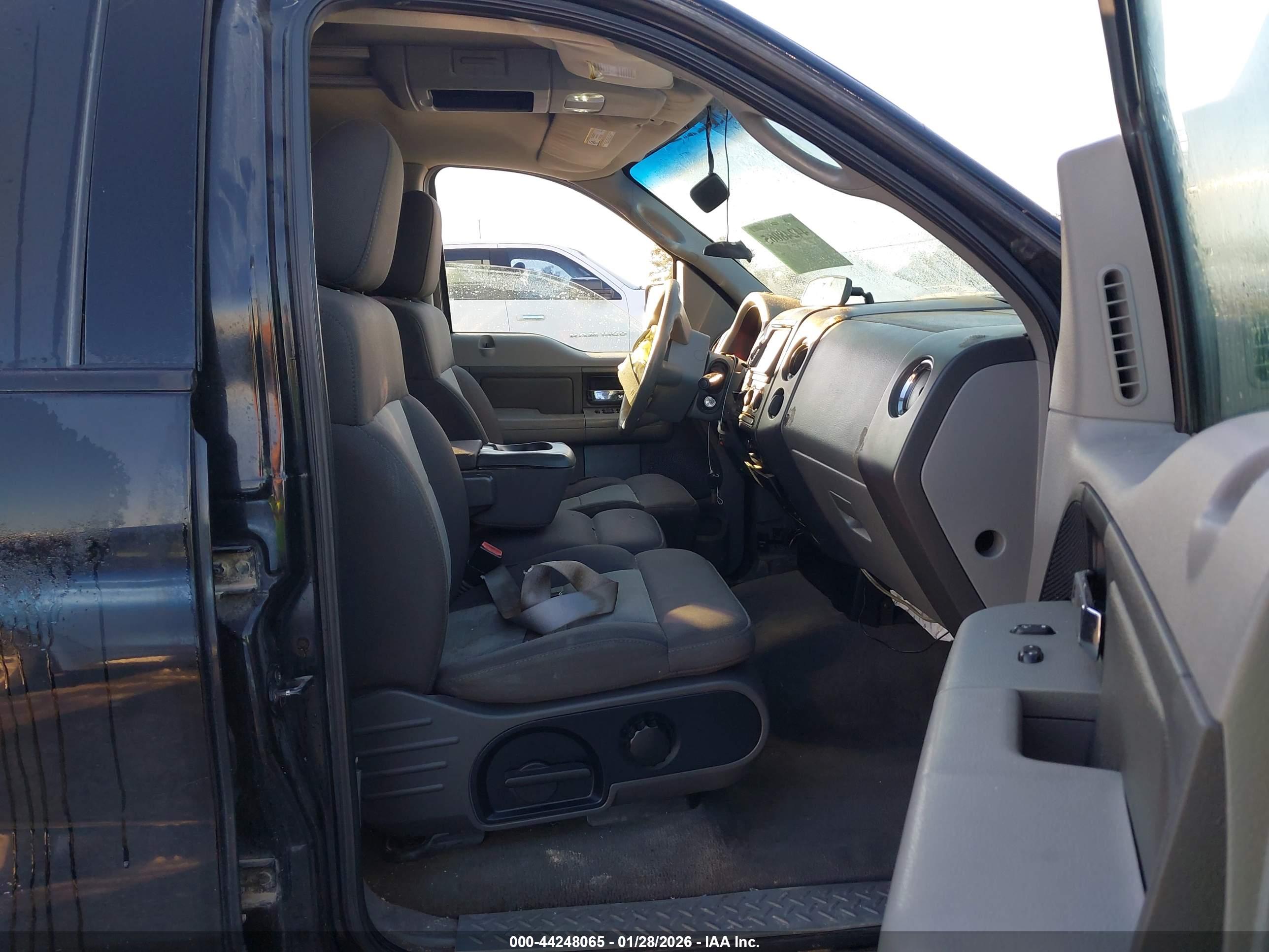 FORD F-150 image 5