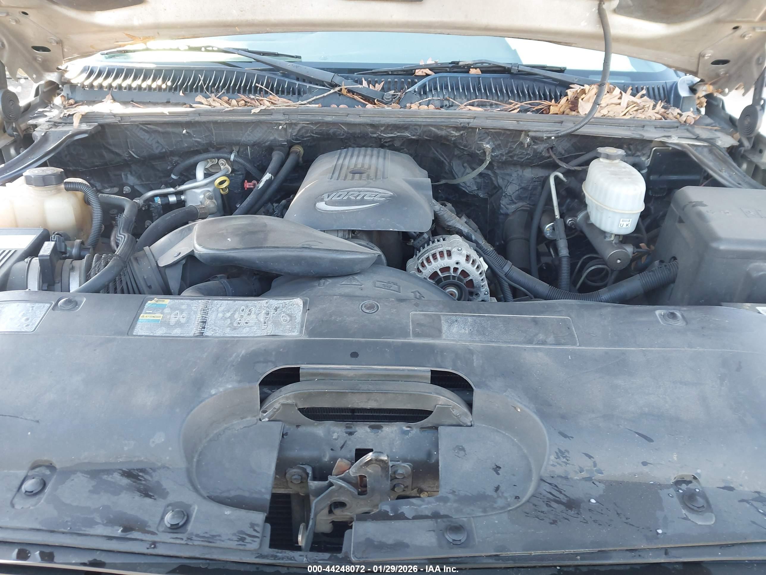 CHEVROLET SILVERADO image 10