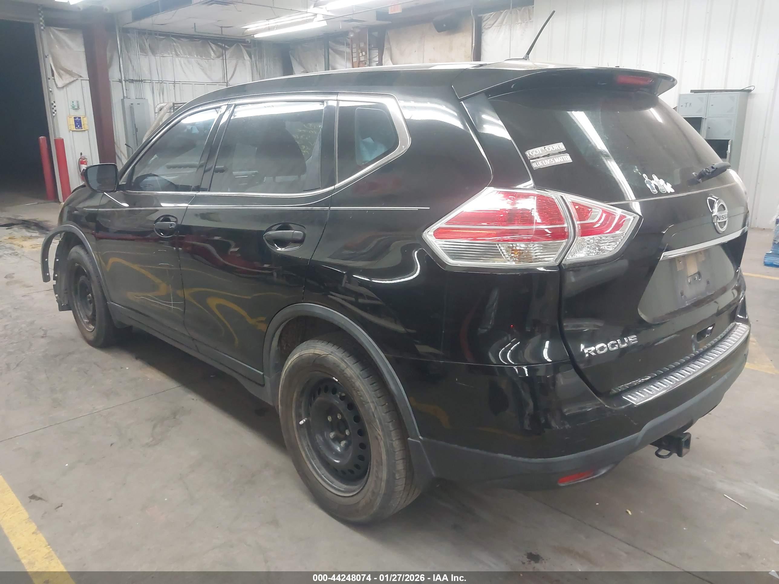 NISSAN ROGUE image 3