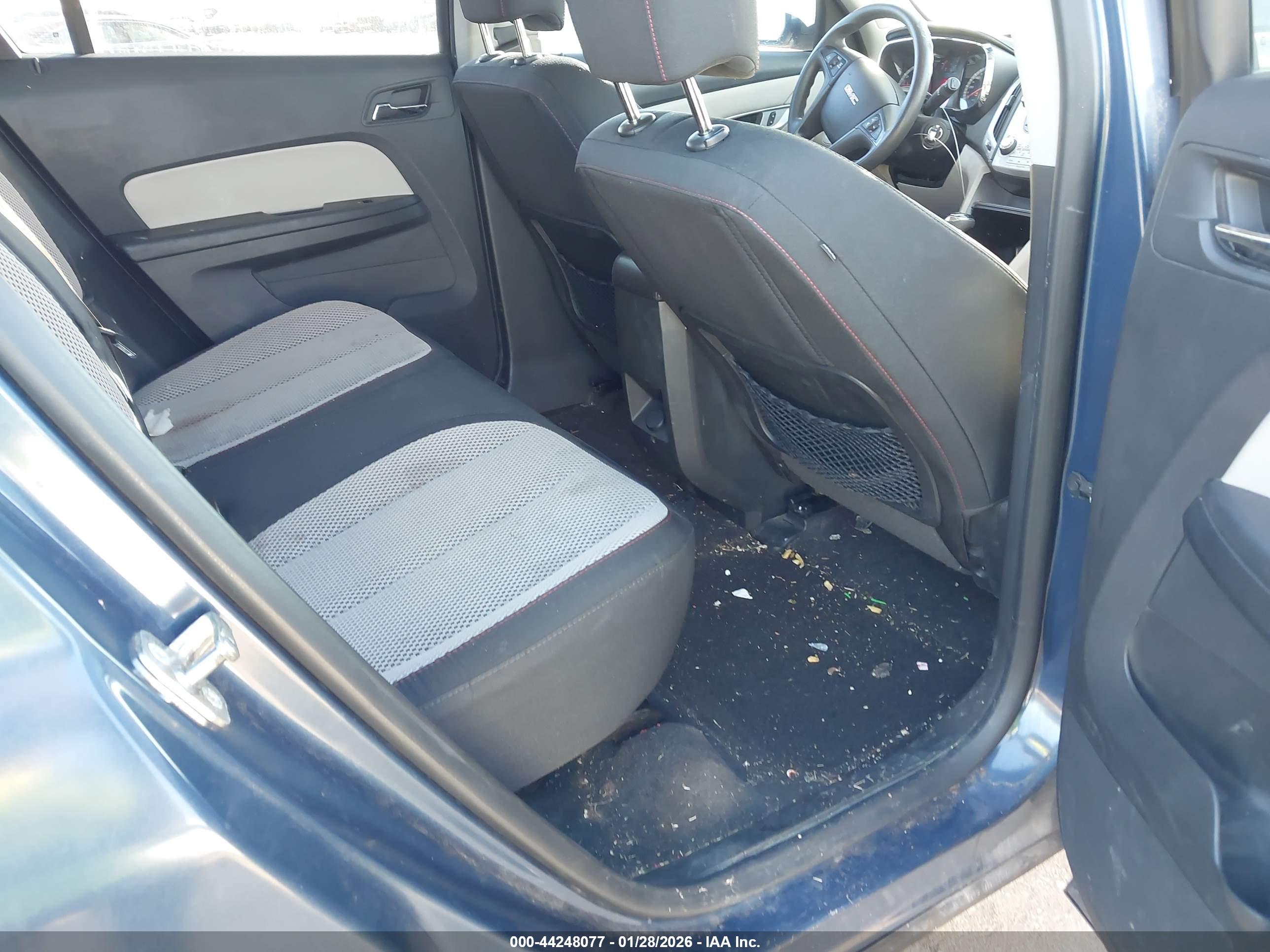 GMC TERRAIN image 8