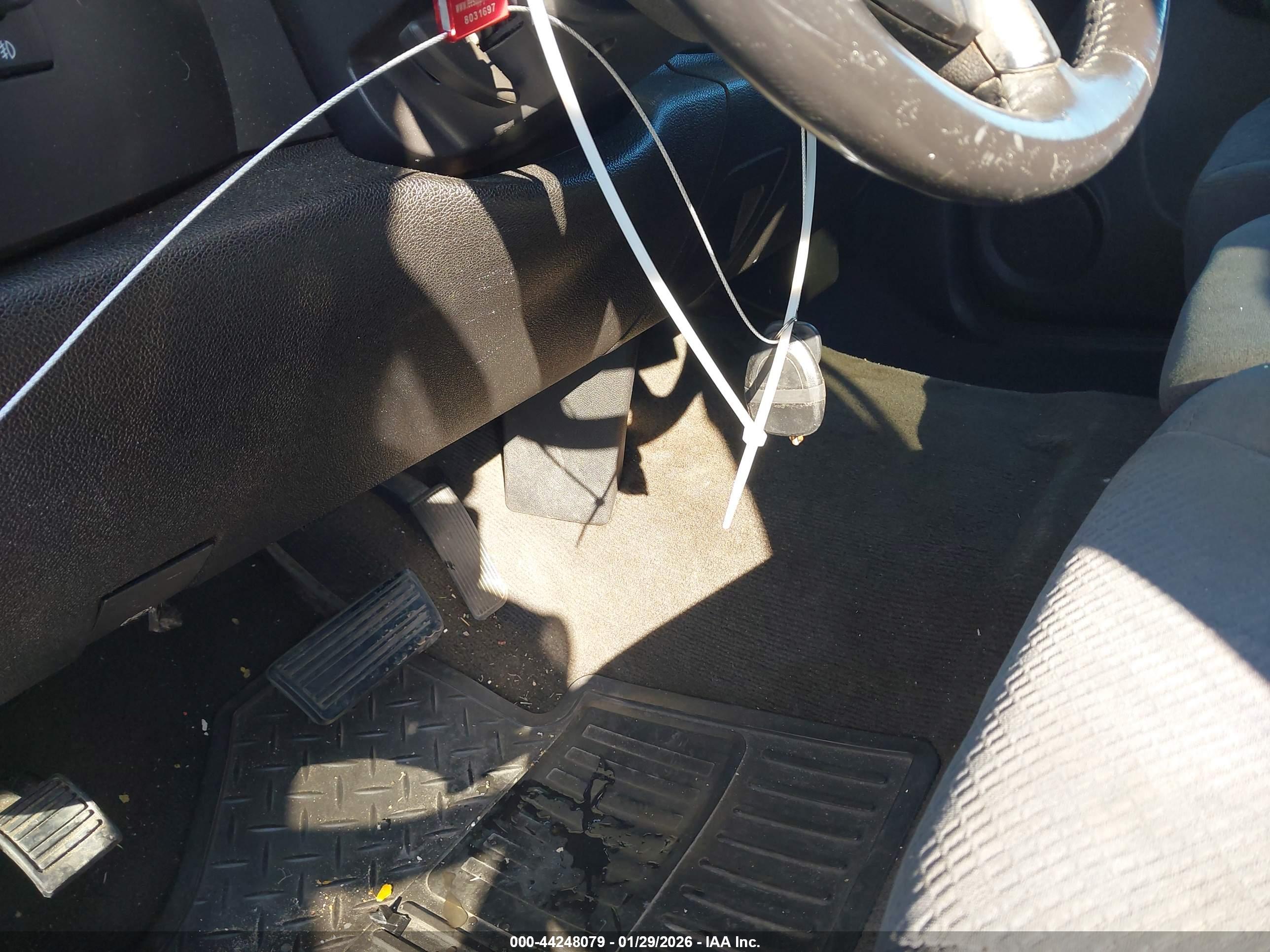 GMC SIERRA image 11