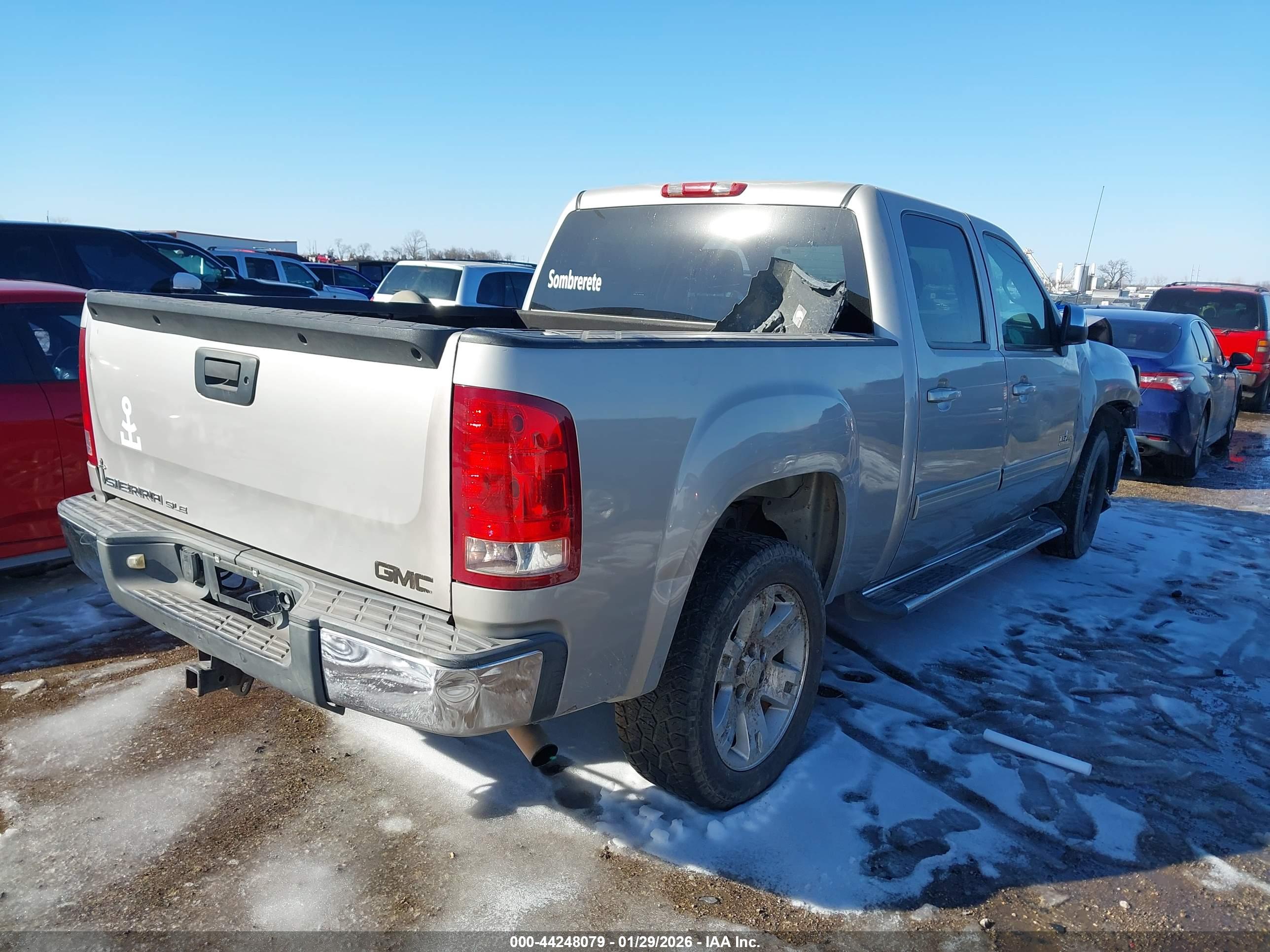 GMC SIERRA image 4