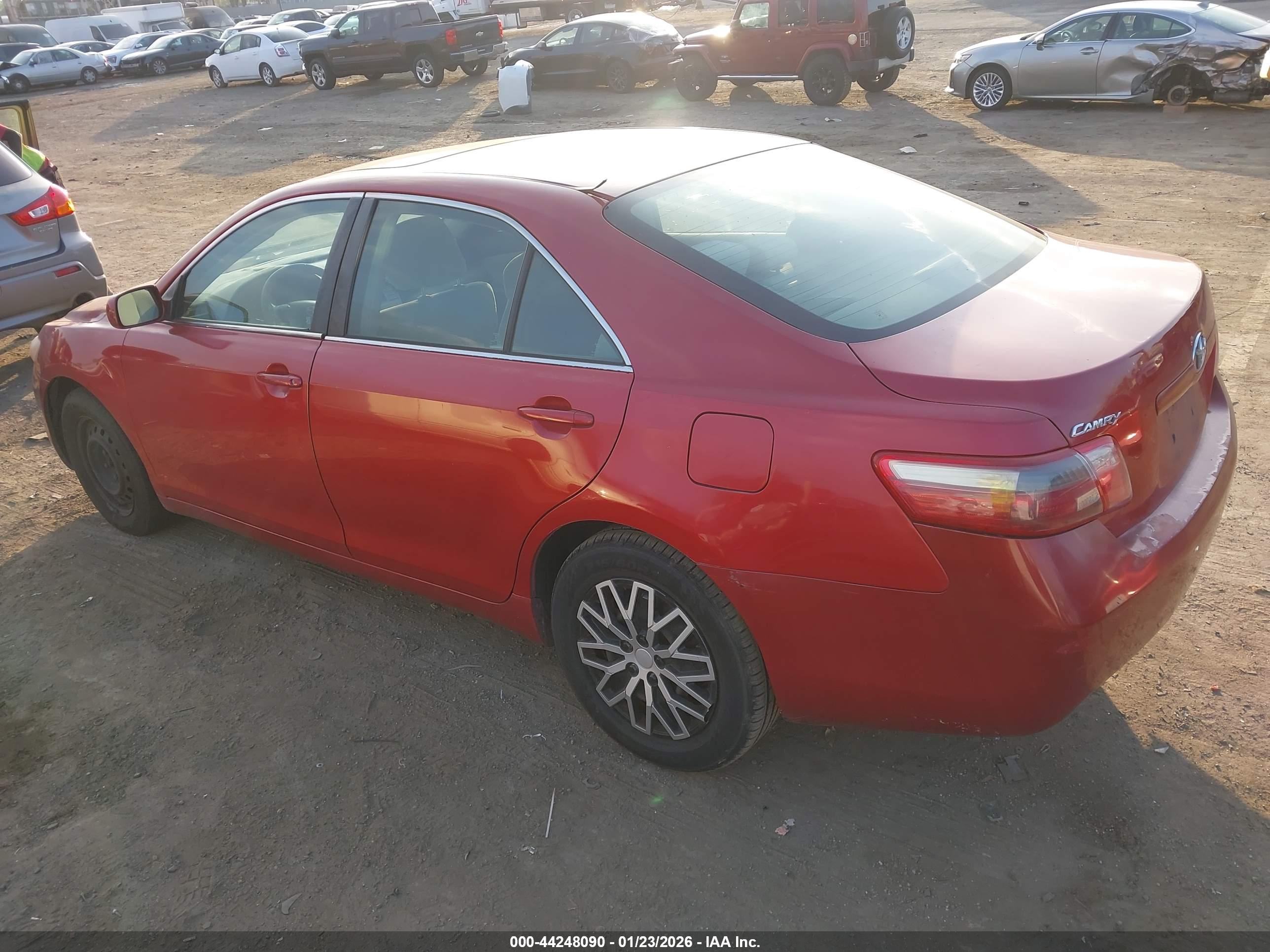 TOYOTA CAMRY image 3