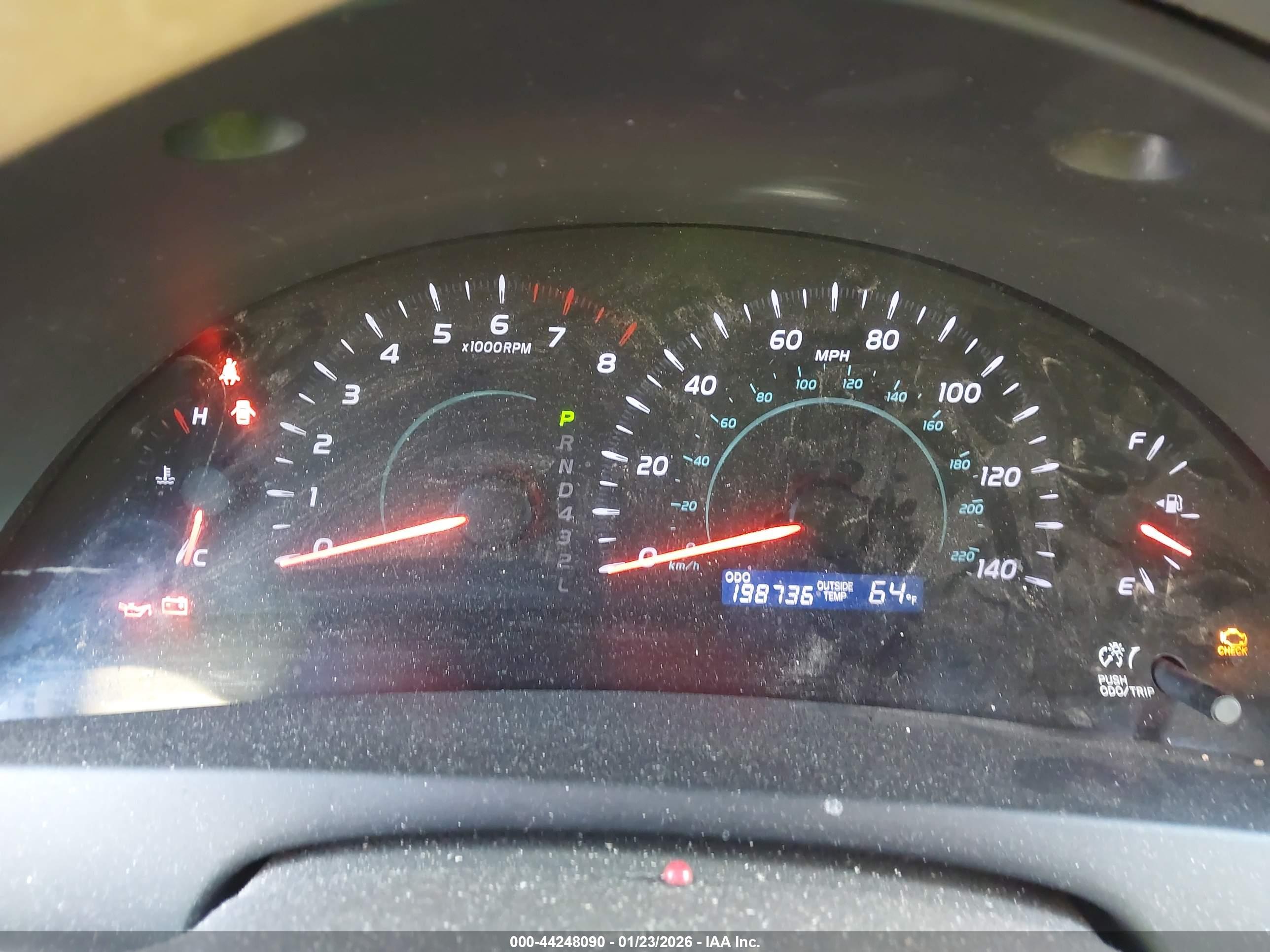 TOYOTA CAMRY image 7