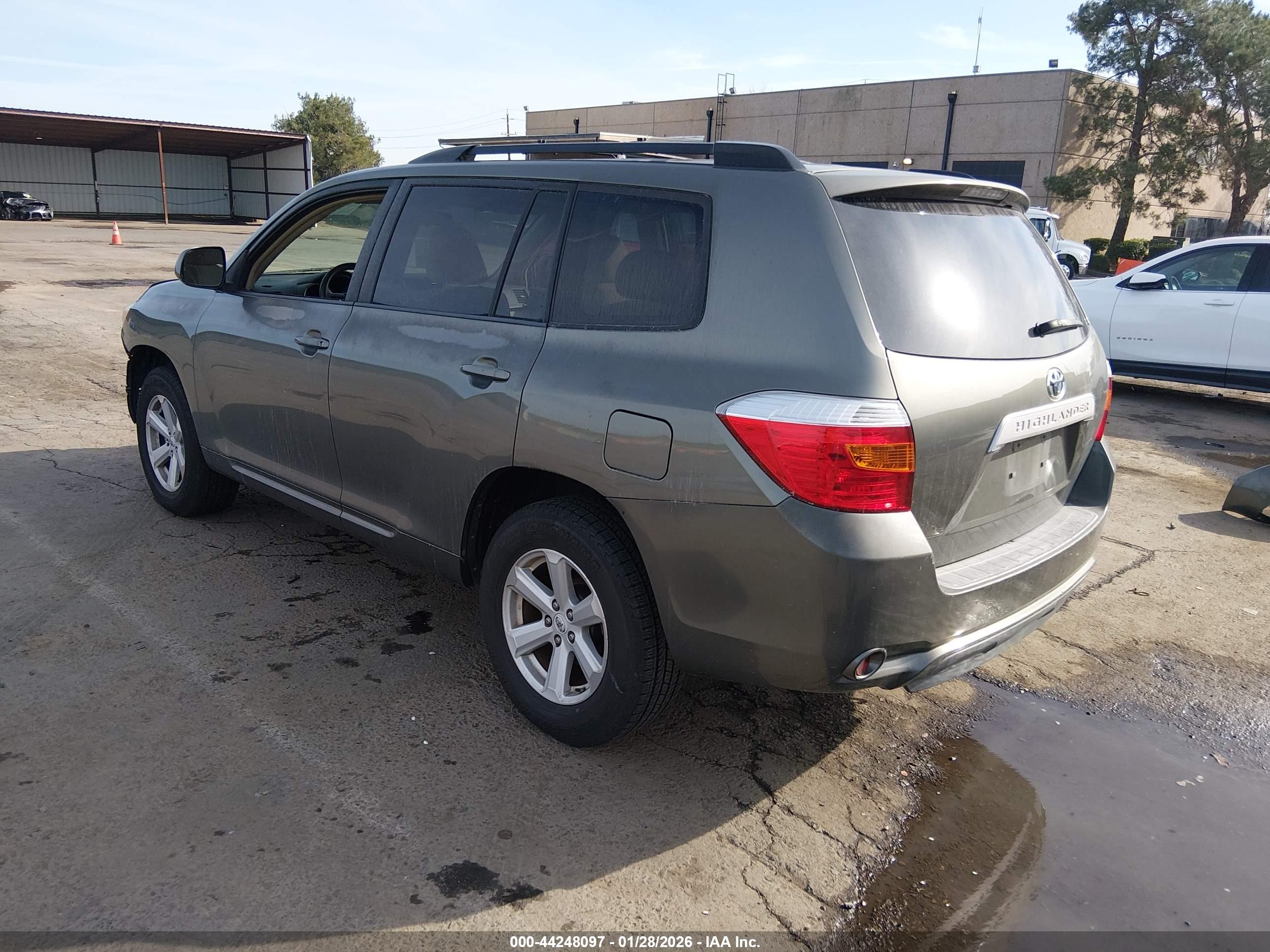 TOYOTA HIGHLANDER image 3