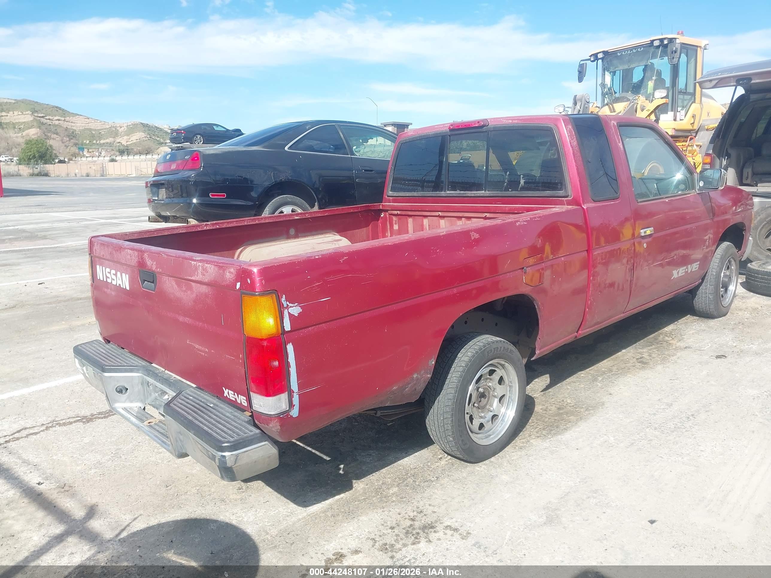 NISSAN TRUCK image 4