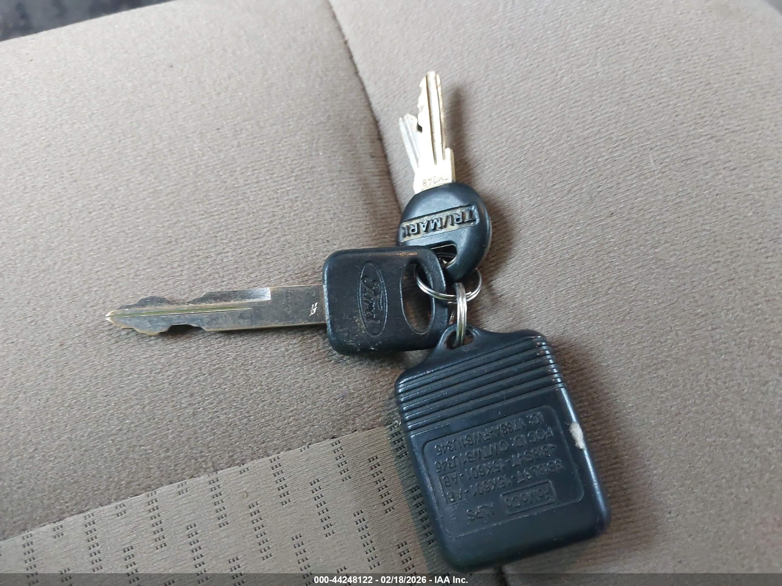 FORD E-450 image 11