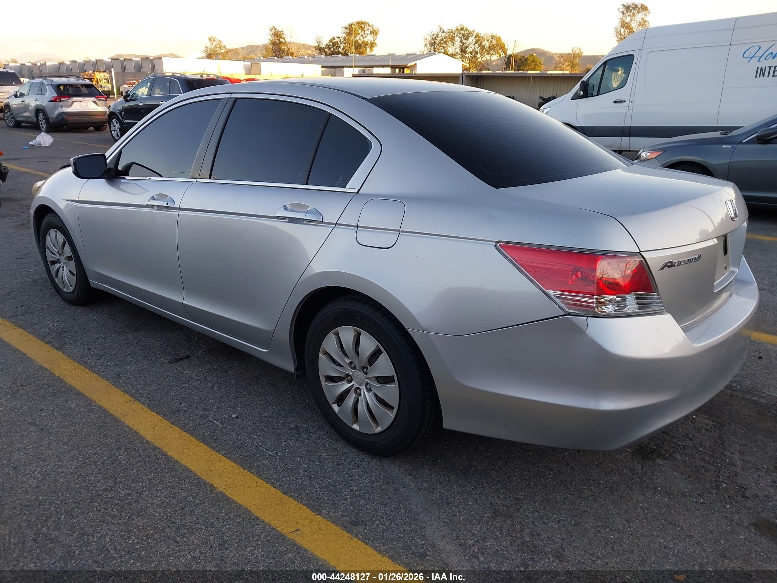 HONDA ACCORD image 3