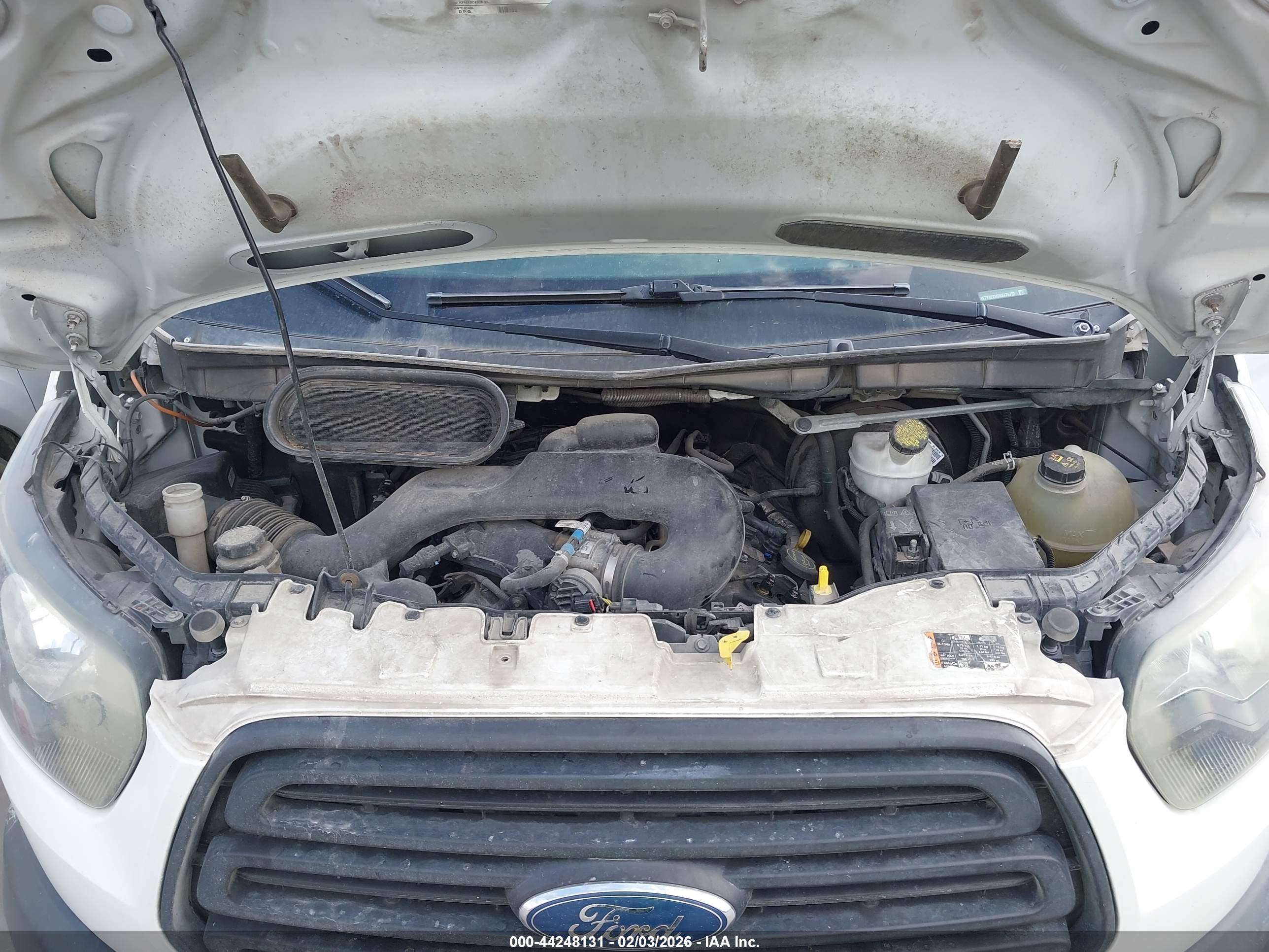 FORD TRANSIT-250 image 10