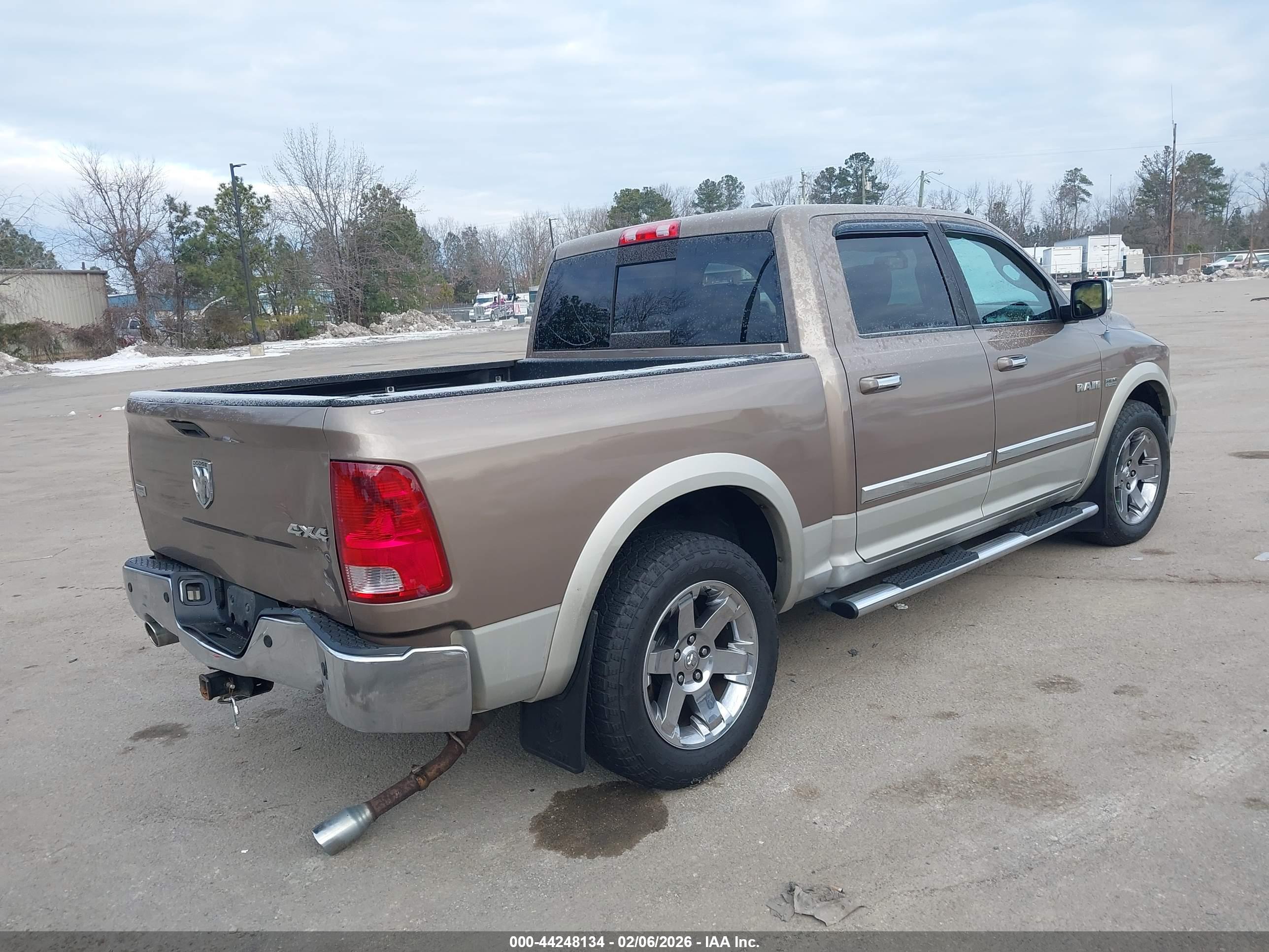 DODGE RAM image 4
