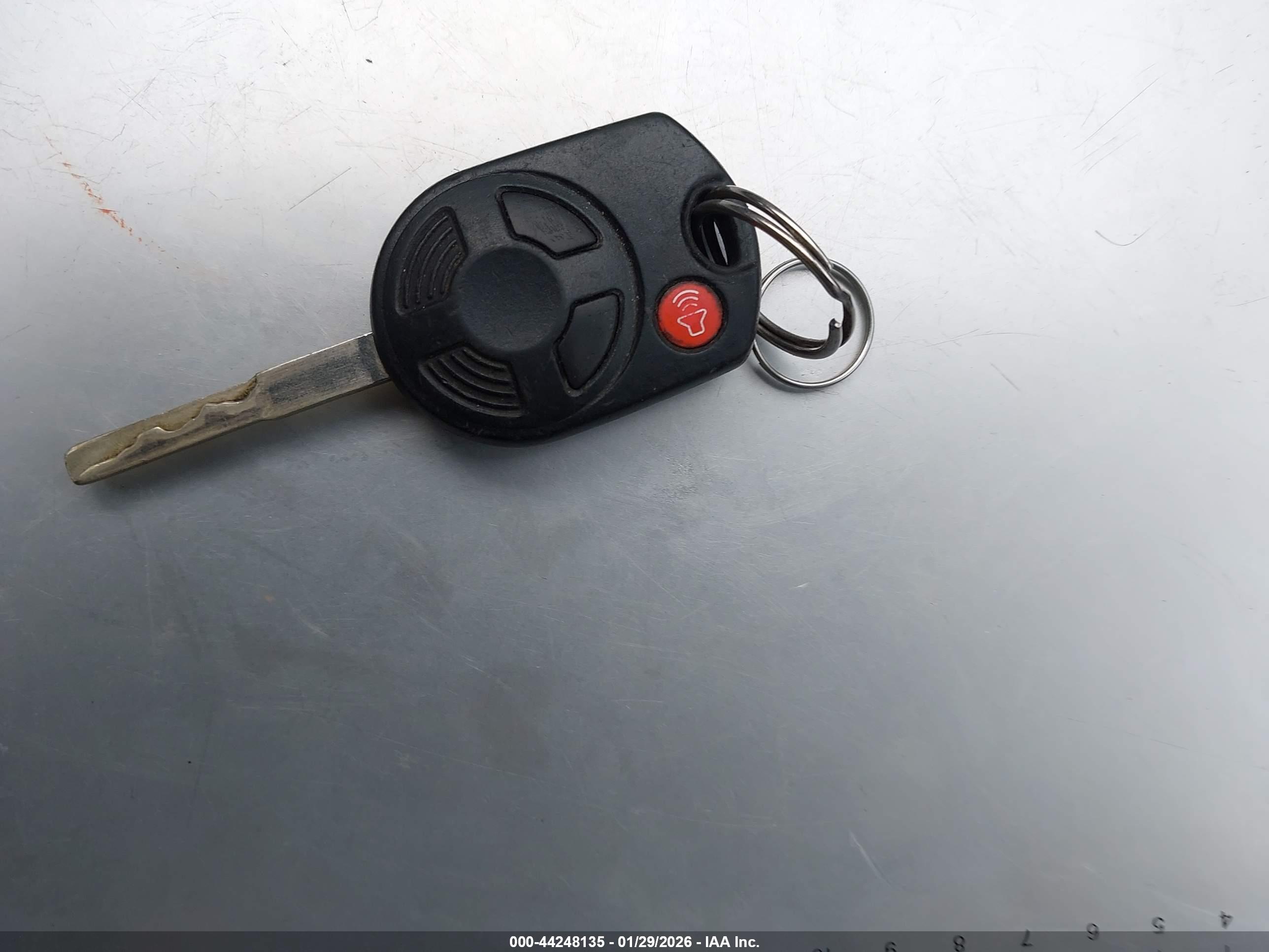FORD ESCAPE image 11