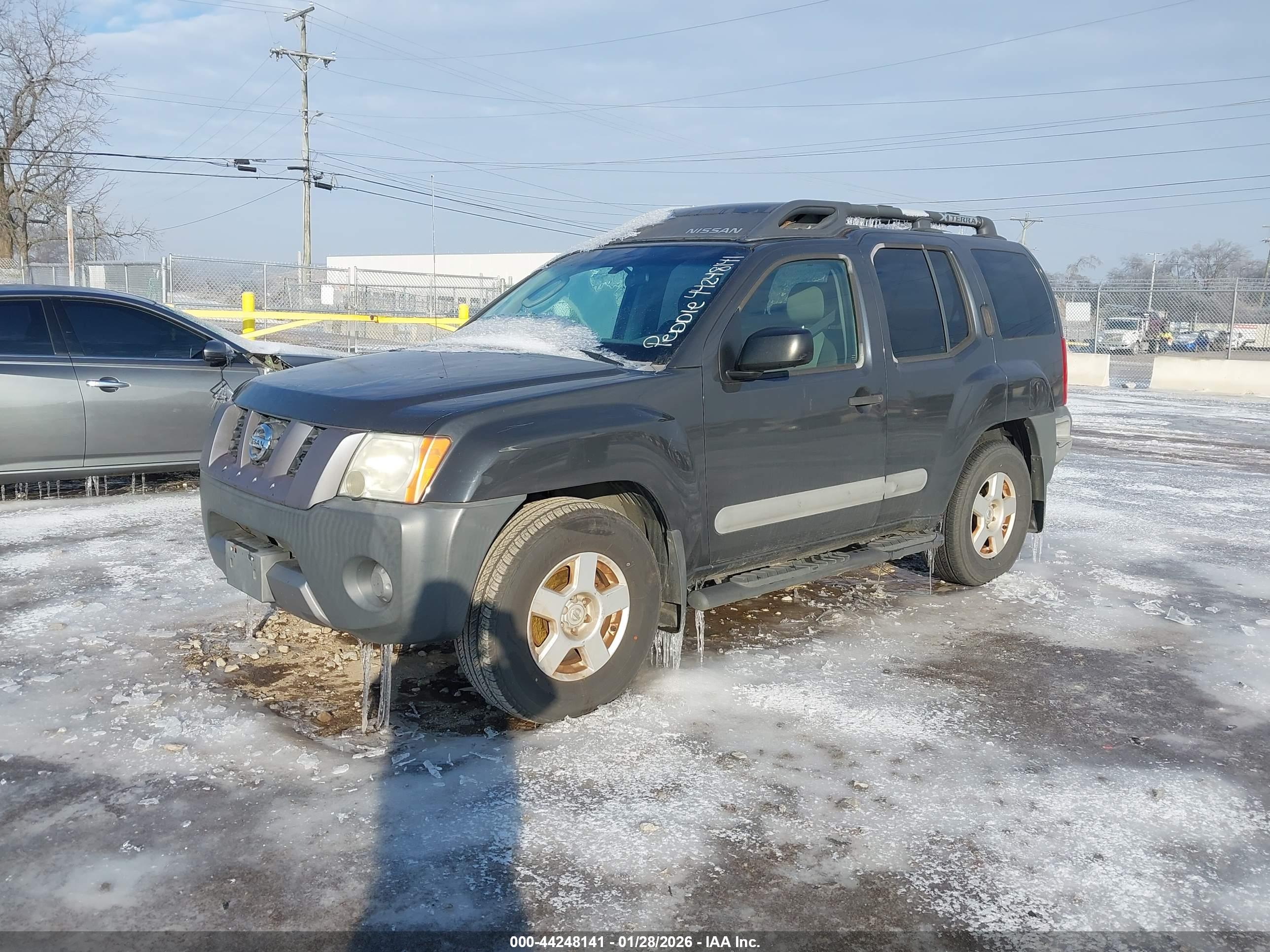 NISSAN XTERRA image 2