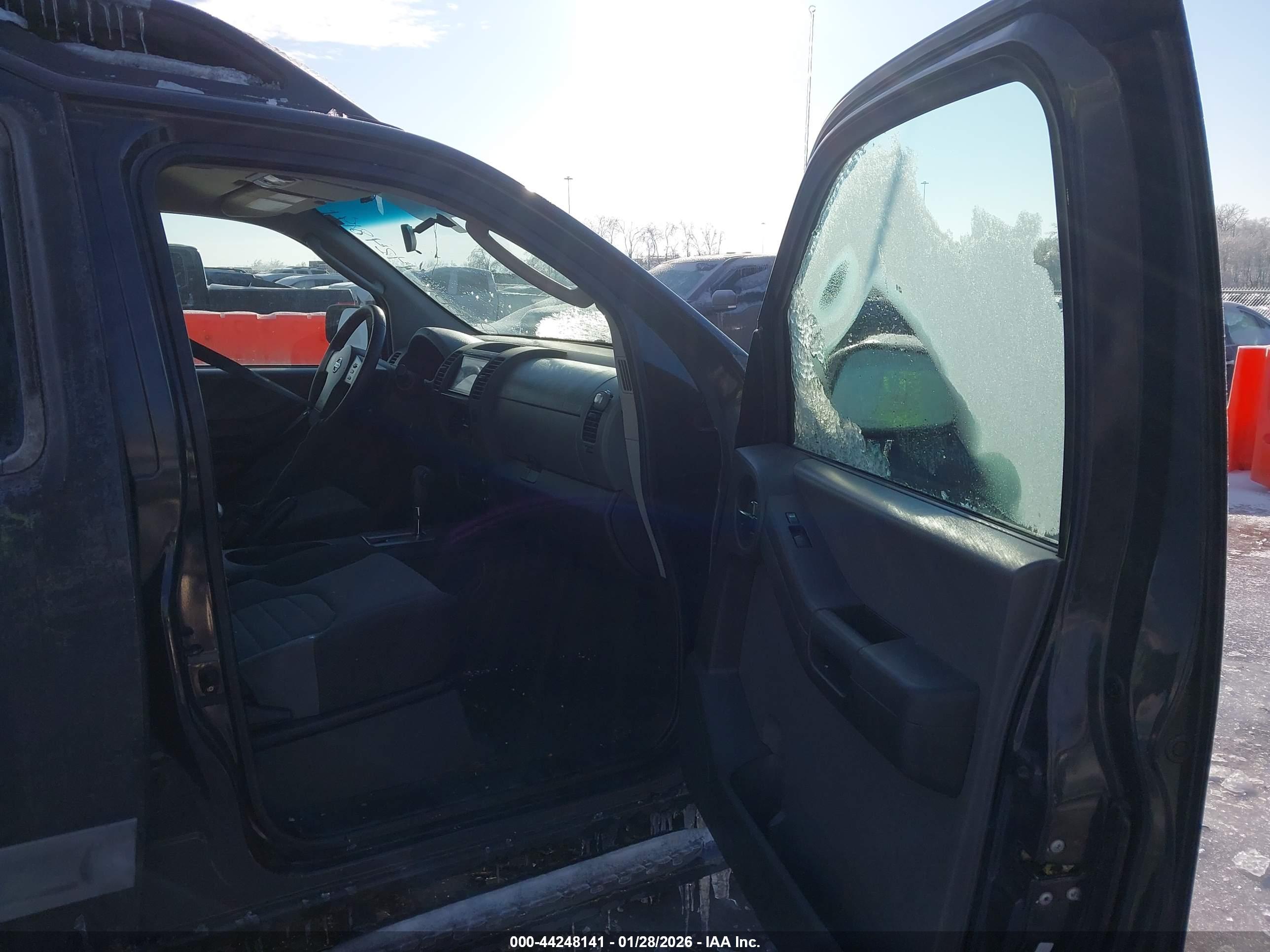 NISSAN XTERRA image 5