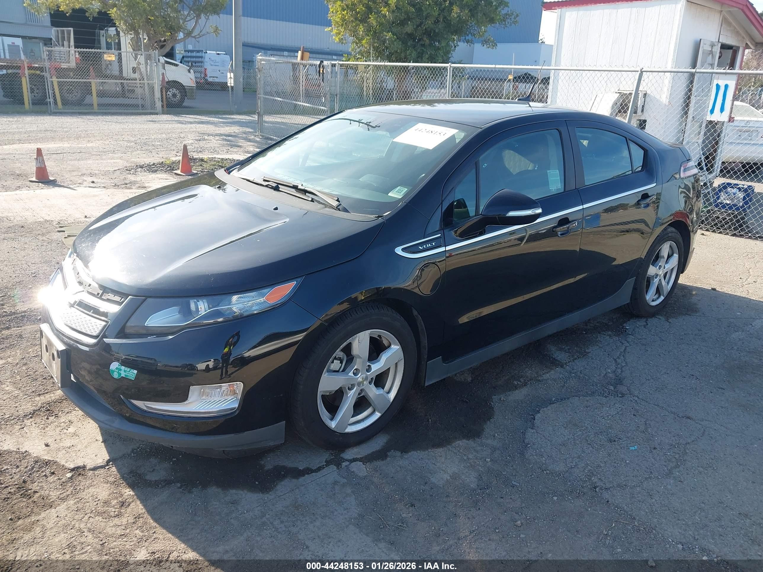 CHEVROLET VOLT image 2