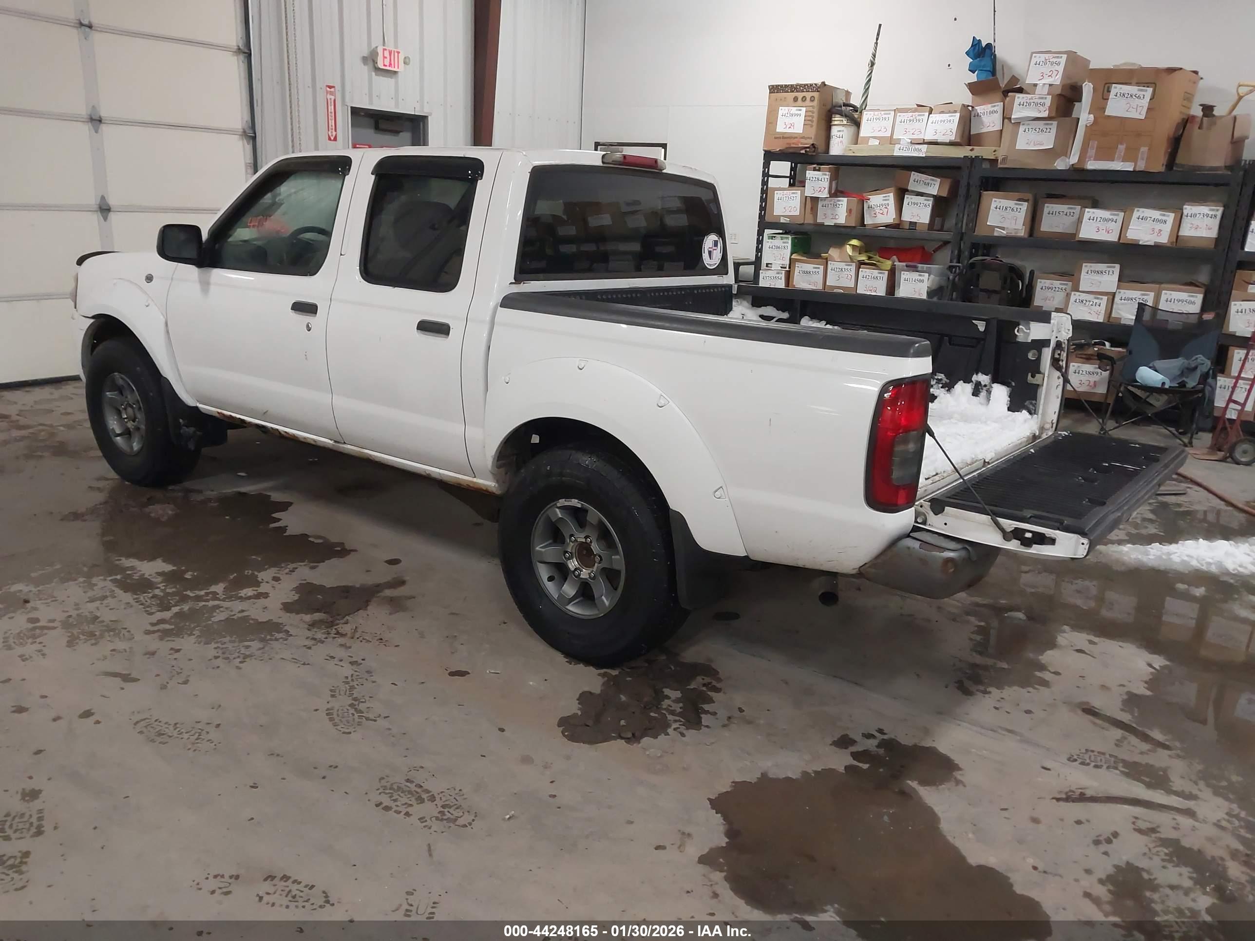 NISSAN FRONTIER image 3
