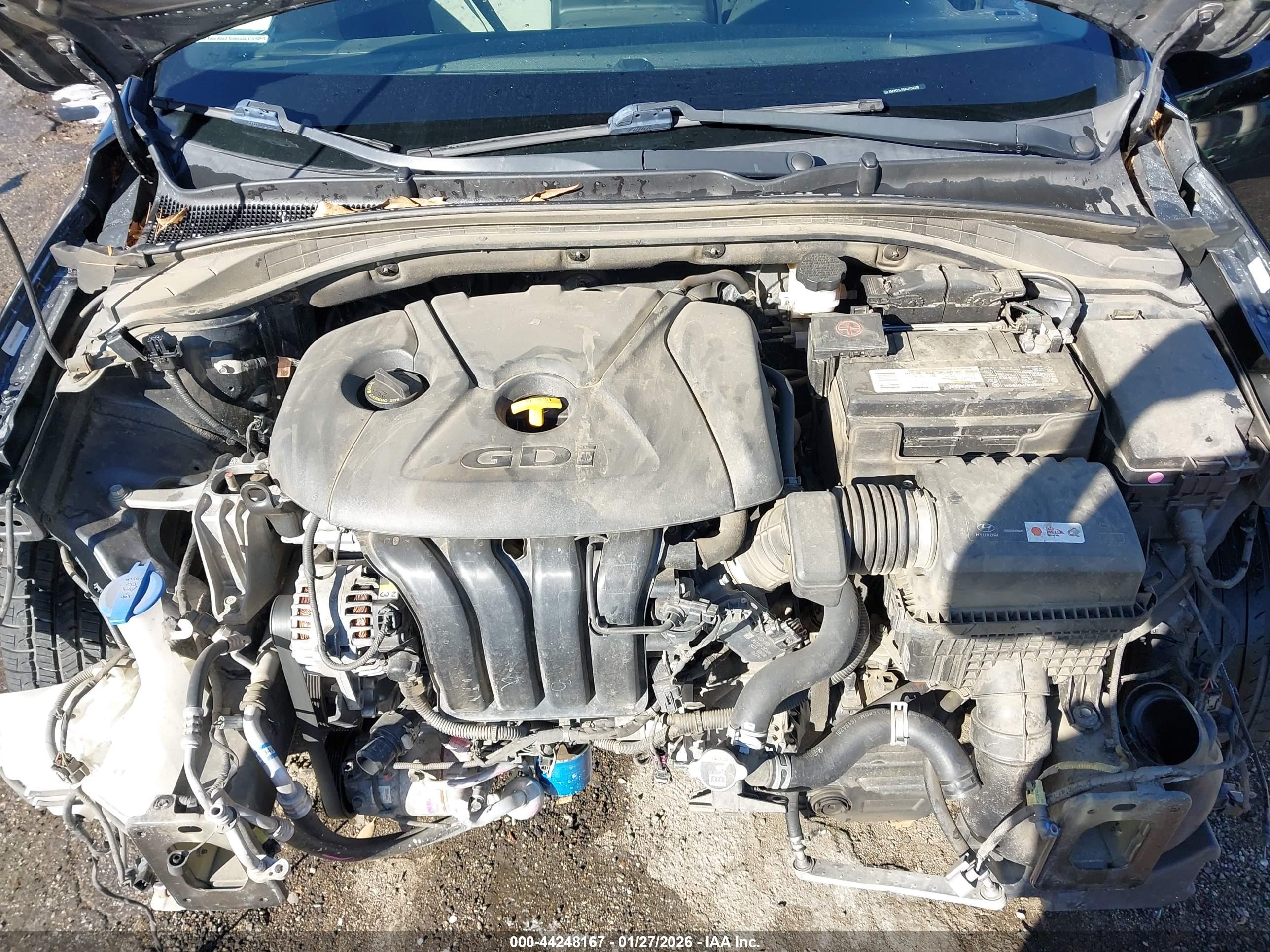HYUNDAI ELANTRA image 10