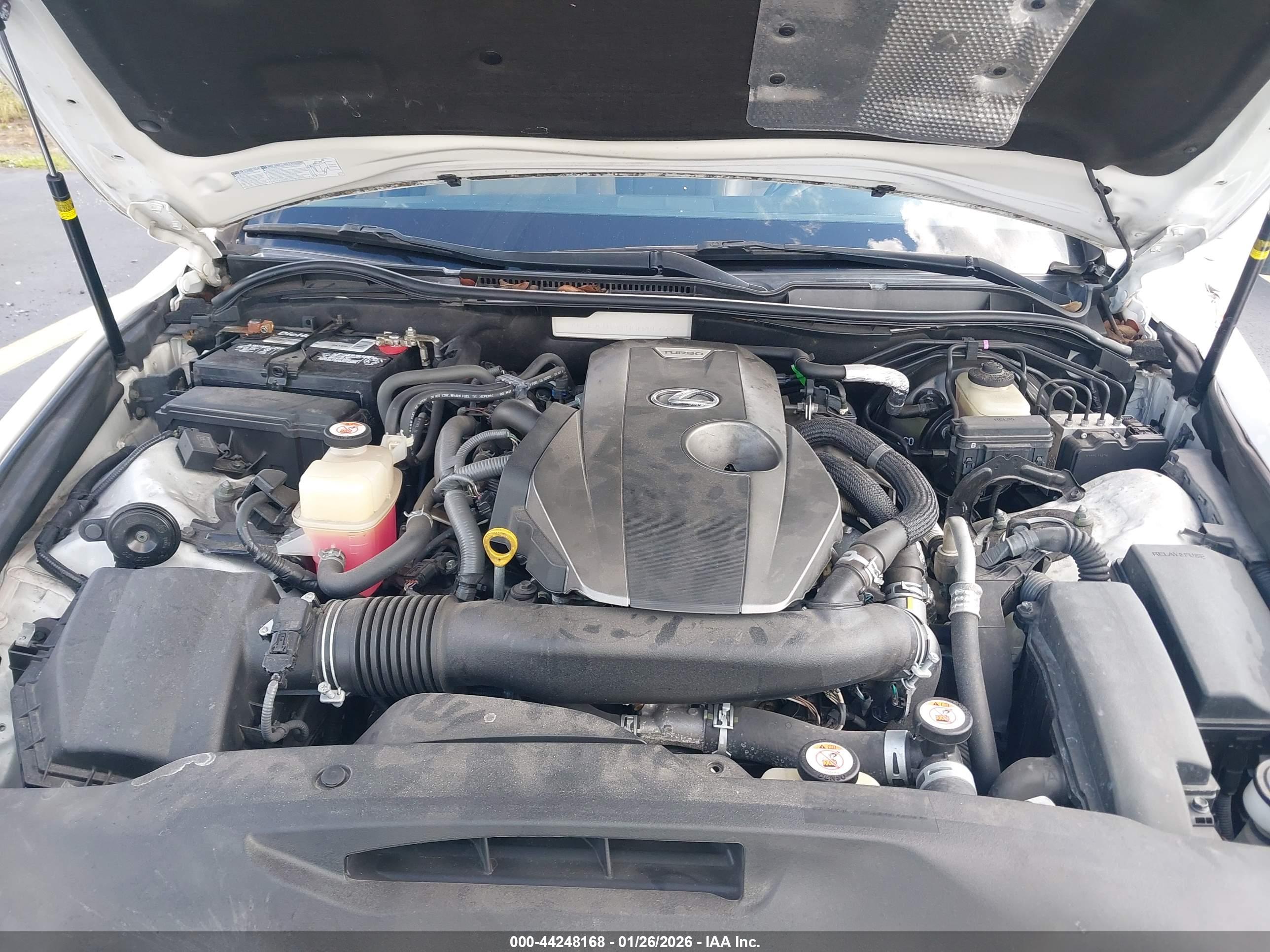 LEXUS IS image 10