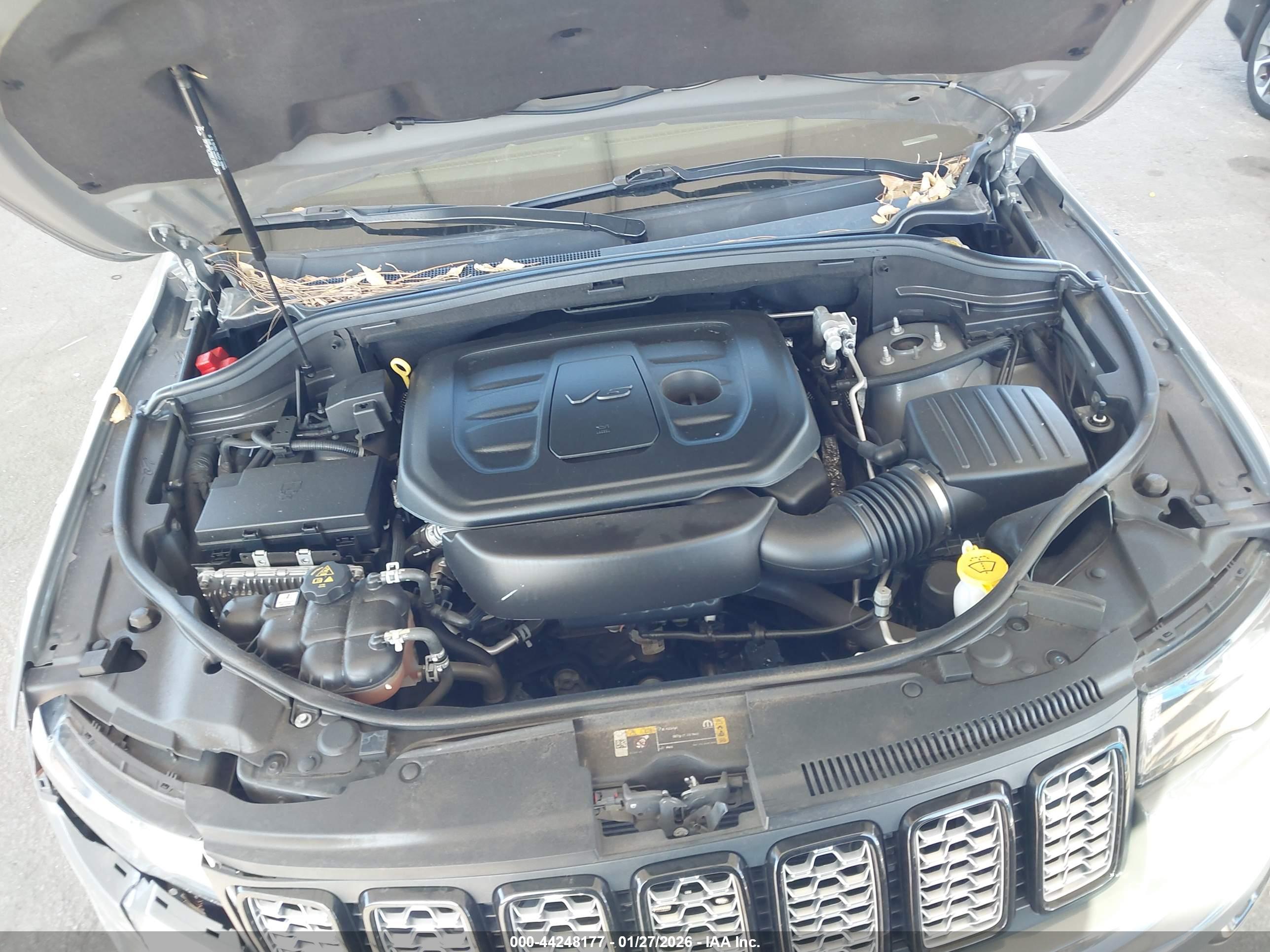 JEEP GRAND image 10