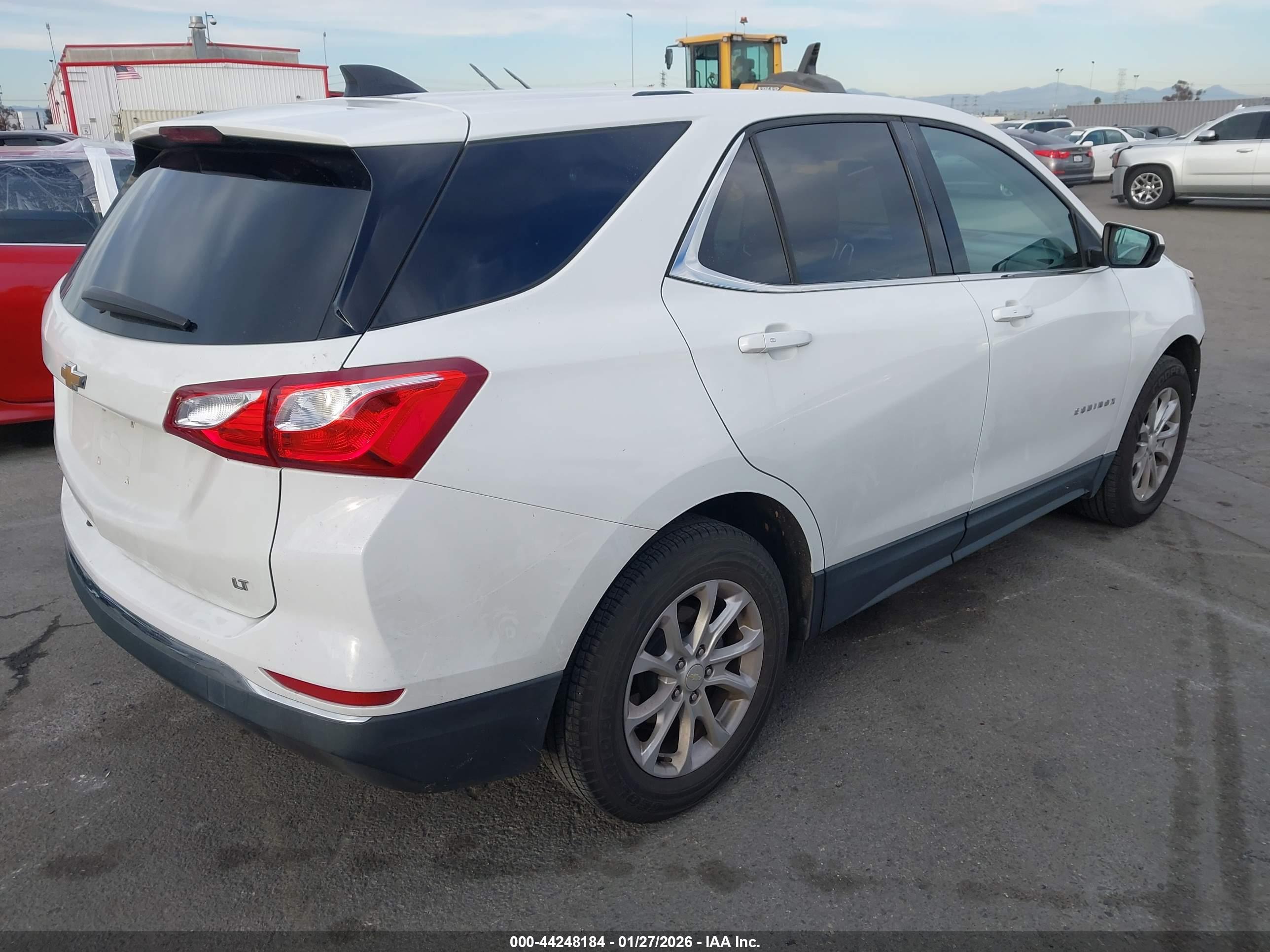 CHEVROLET EQUINOX image 4