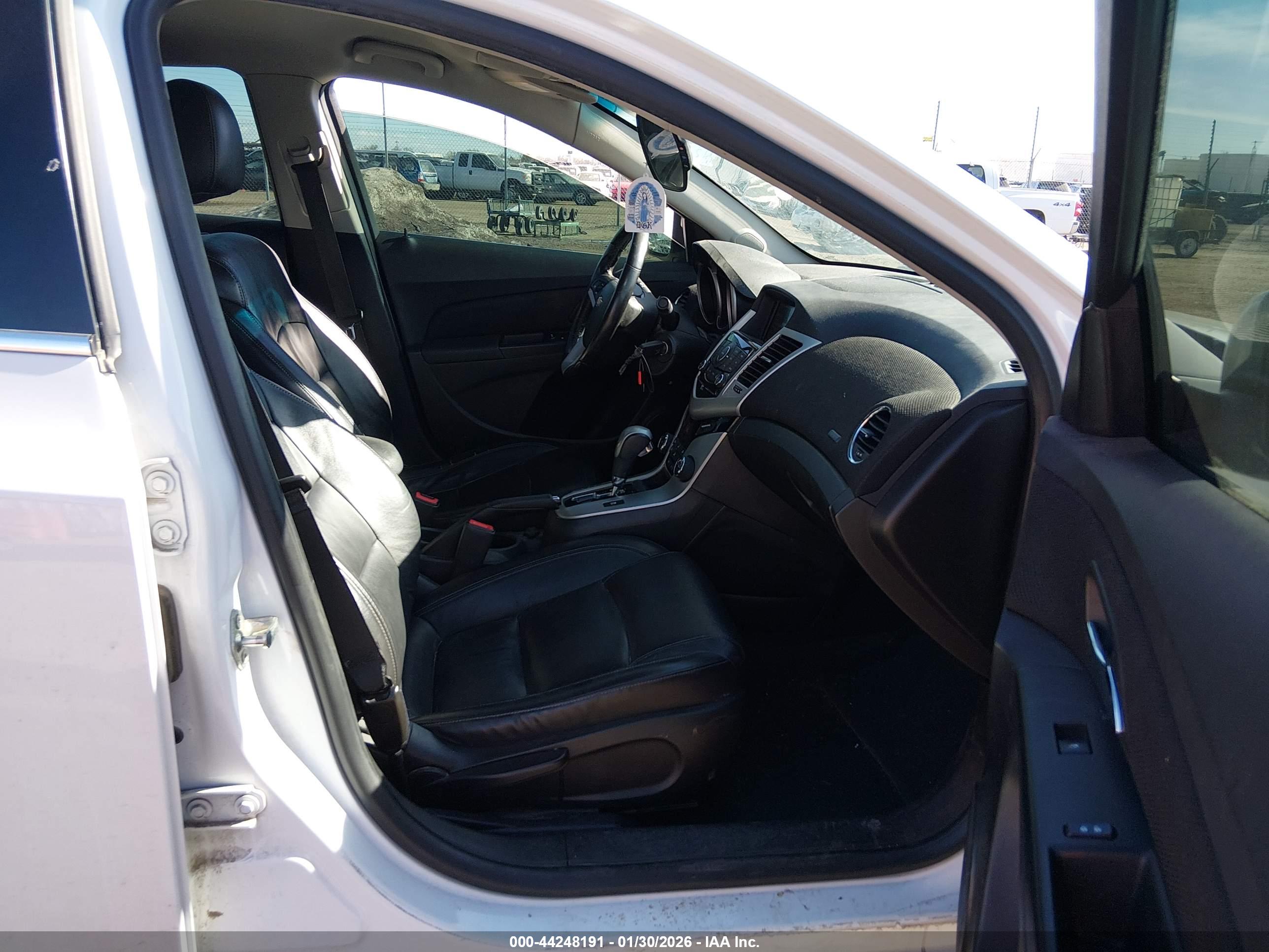 CHEVROLET CRUZE image 5