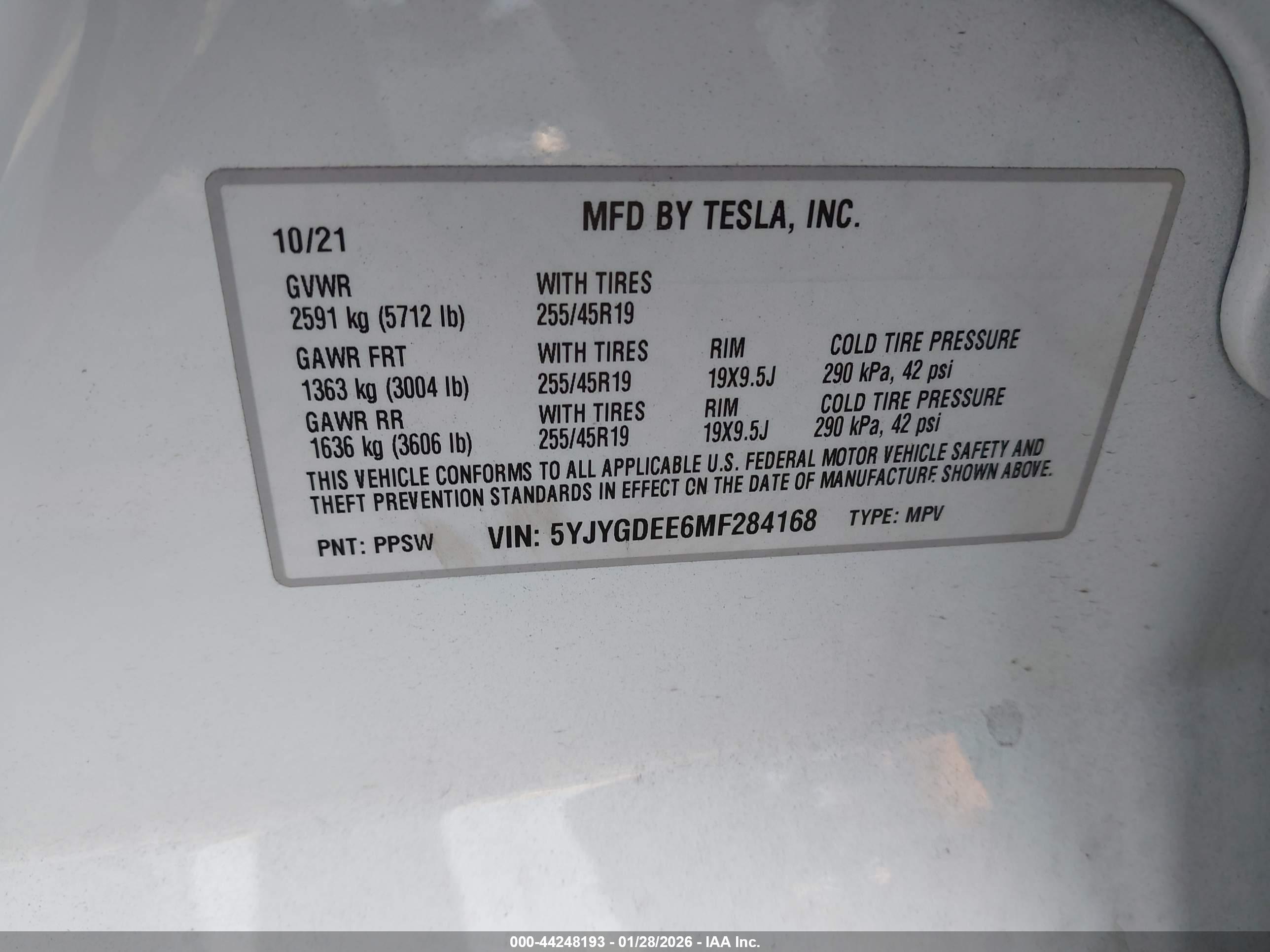 TESLA MODEL image 9