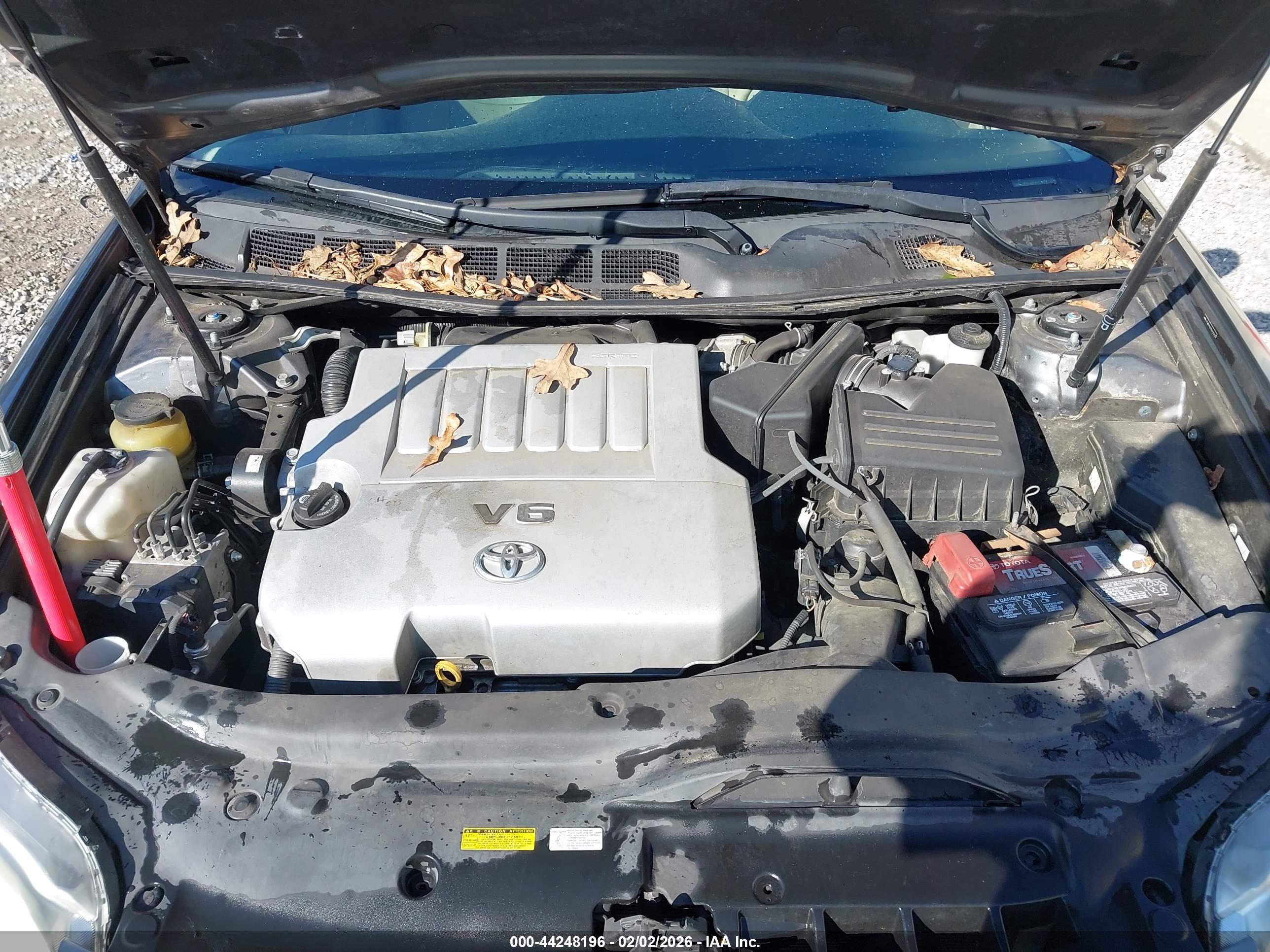 TOYOTA AVALON image 10