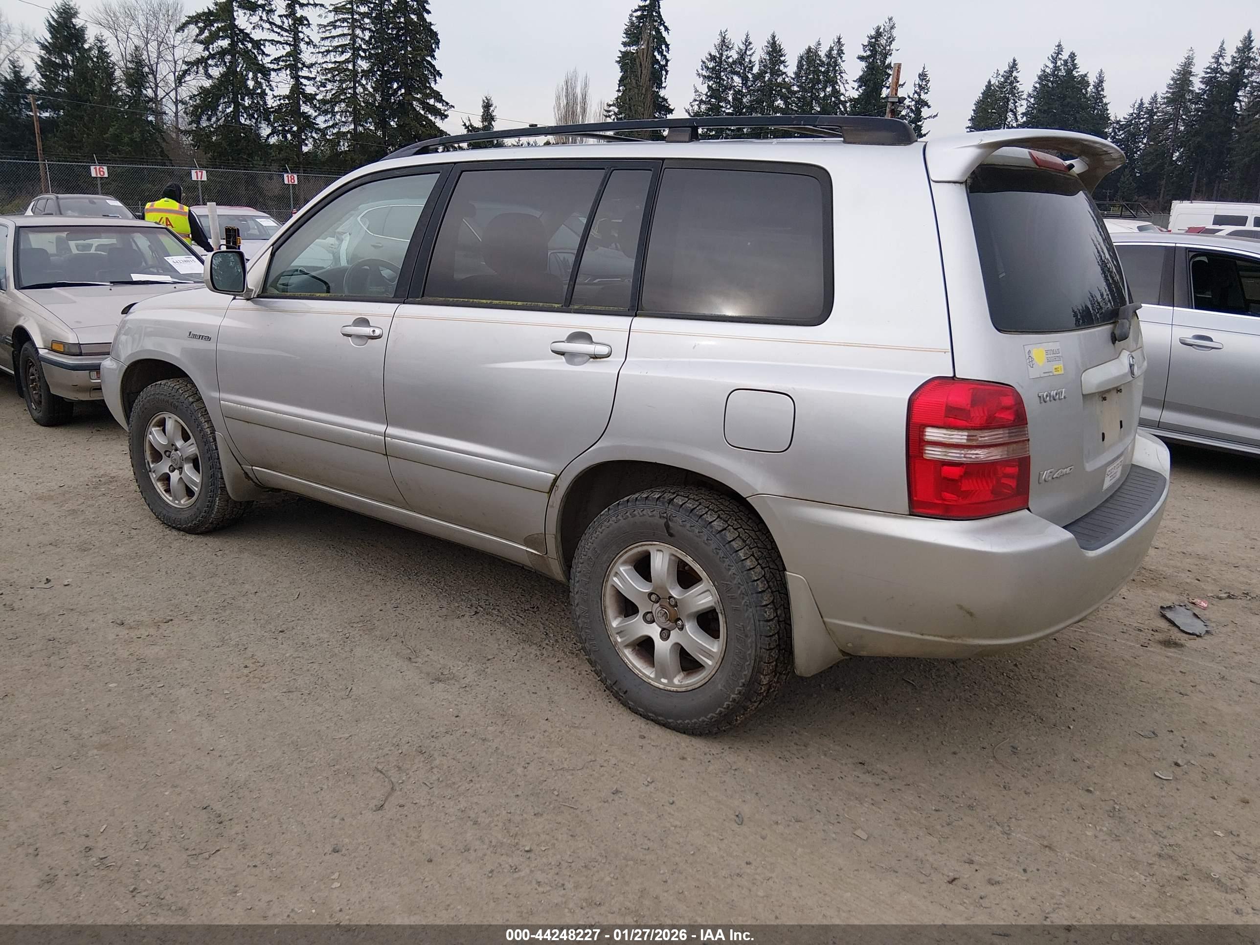 TOYOTA HIGHLANDER image 3