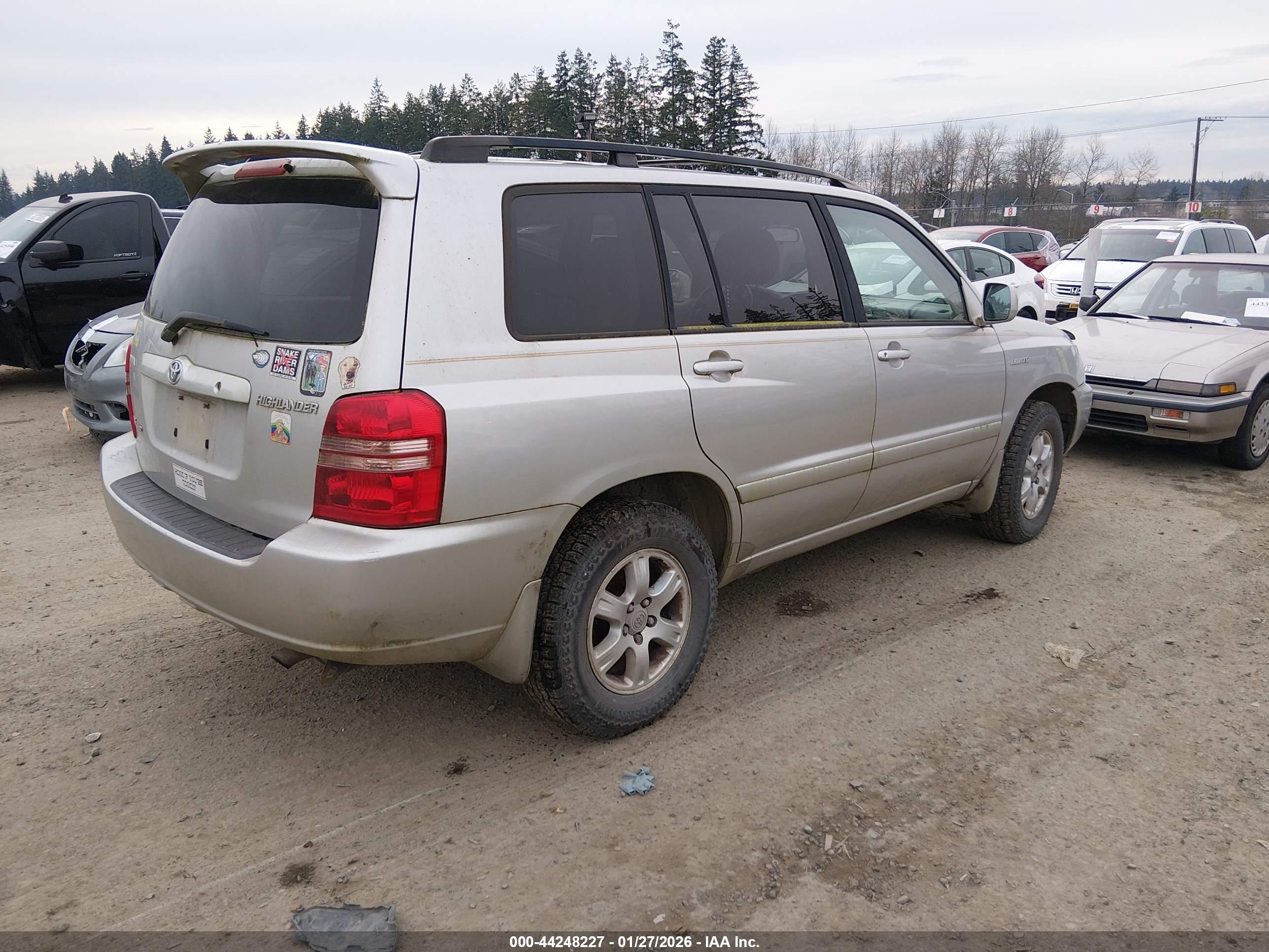 TOYOTA HIGHLANDER image 4