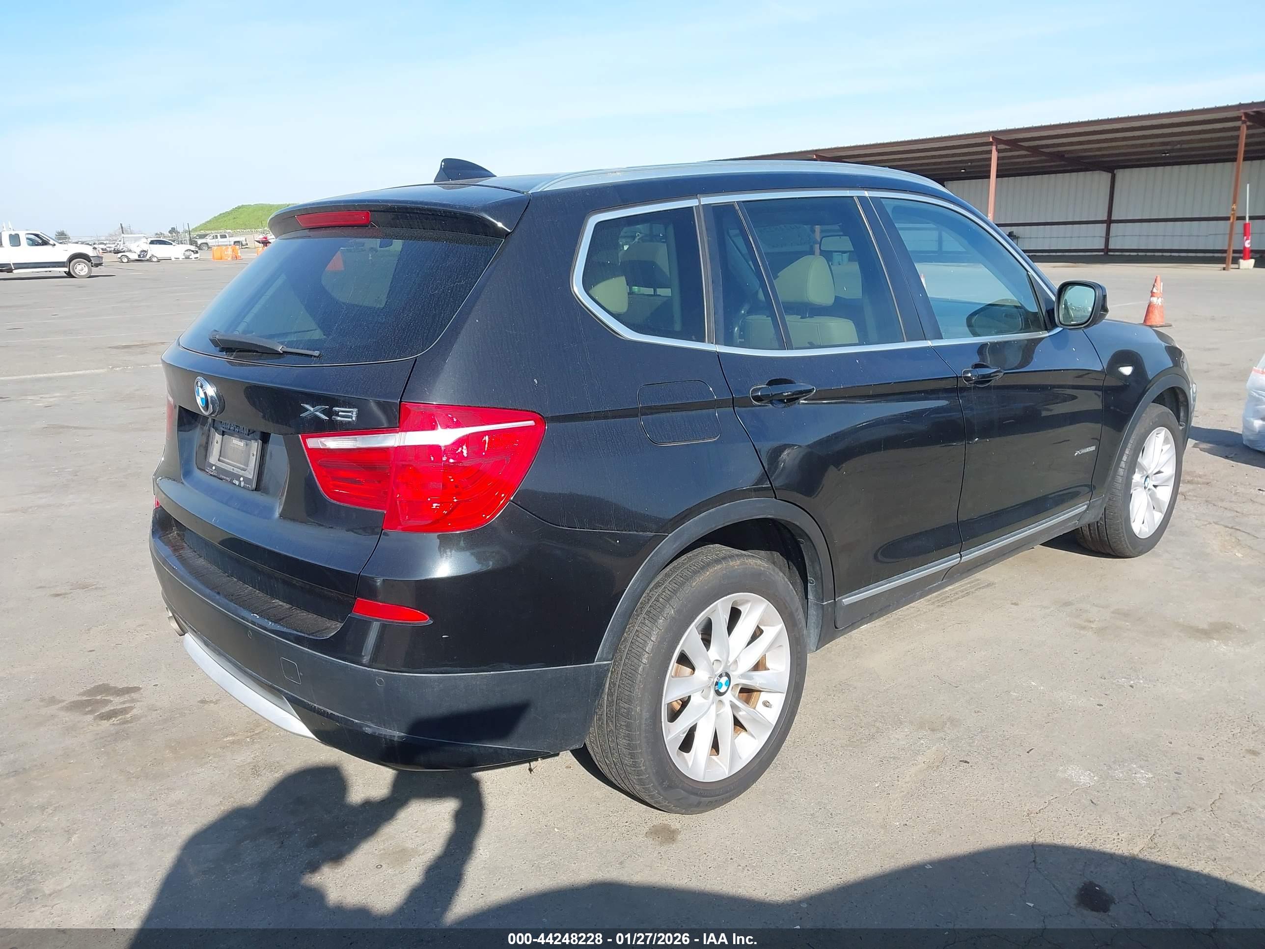 BMW X3 image 4