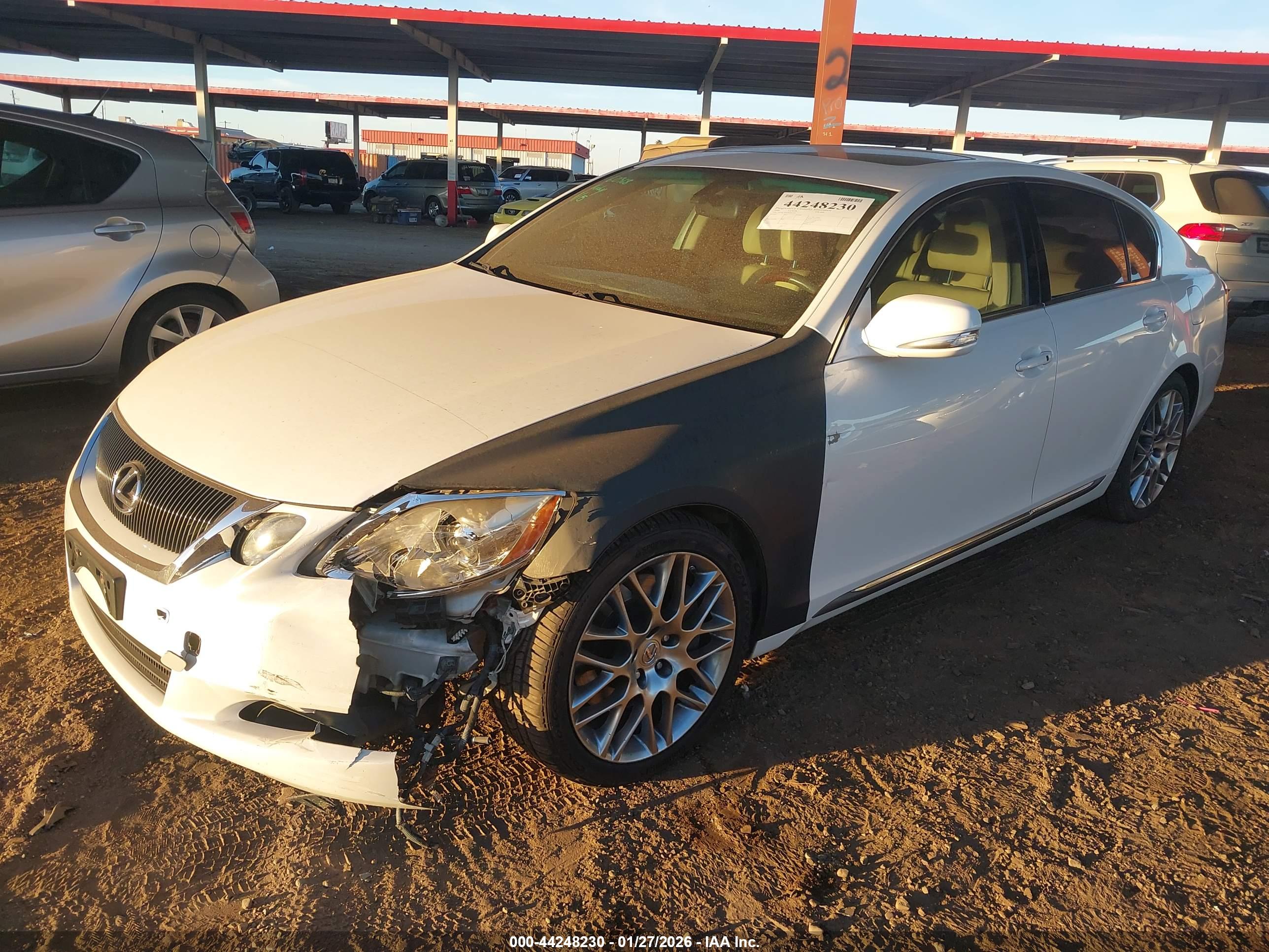 LEXUS GS image 2