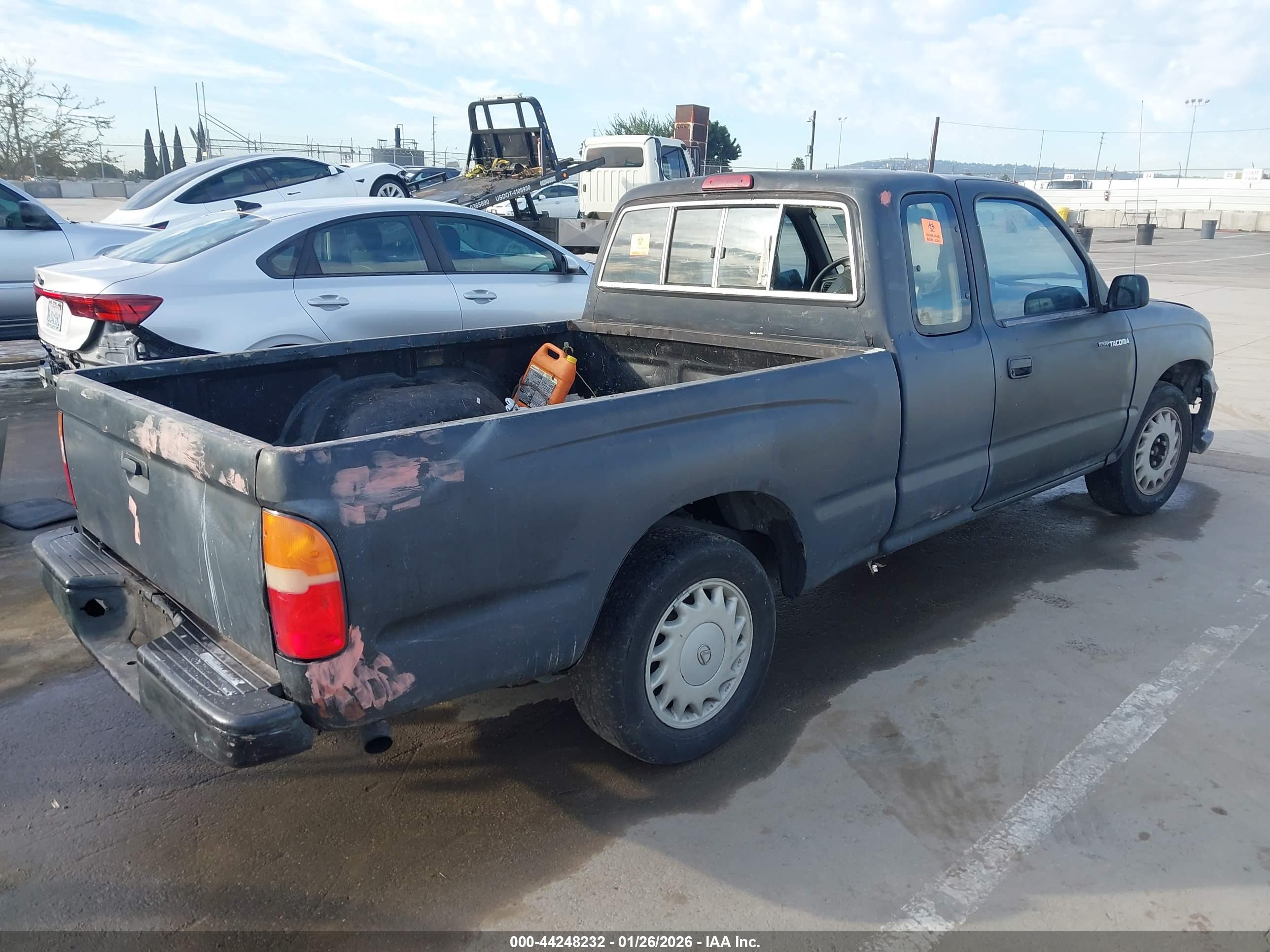TOYOTA TACOMA image 4