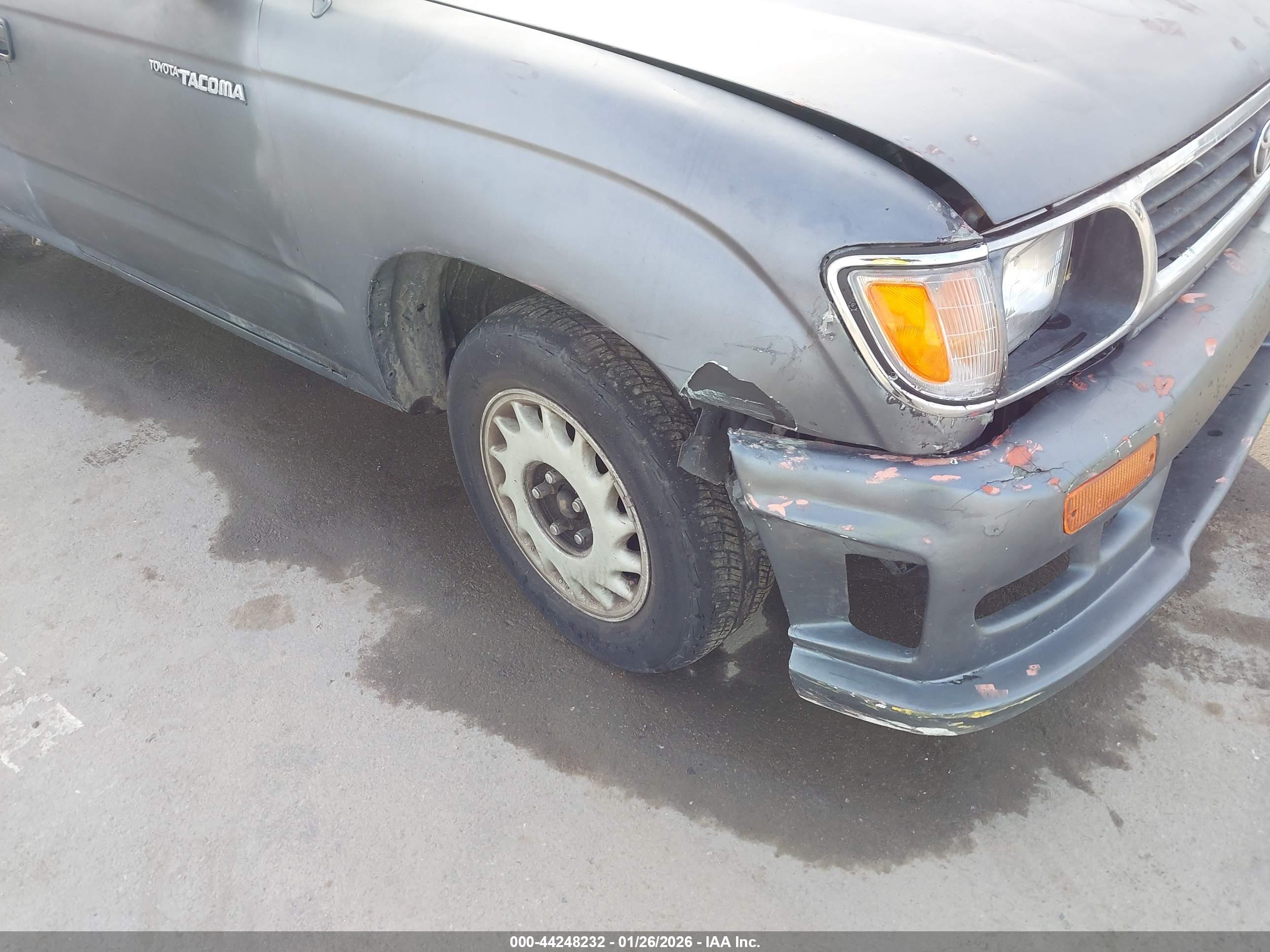 TOYOTA TACOMA image 6