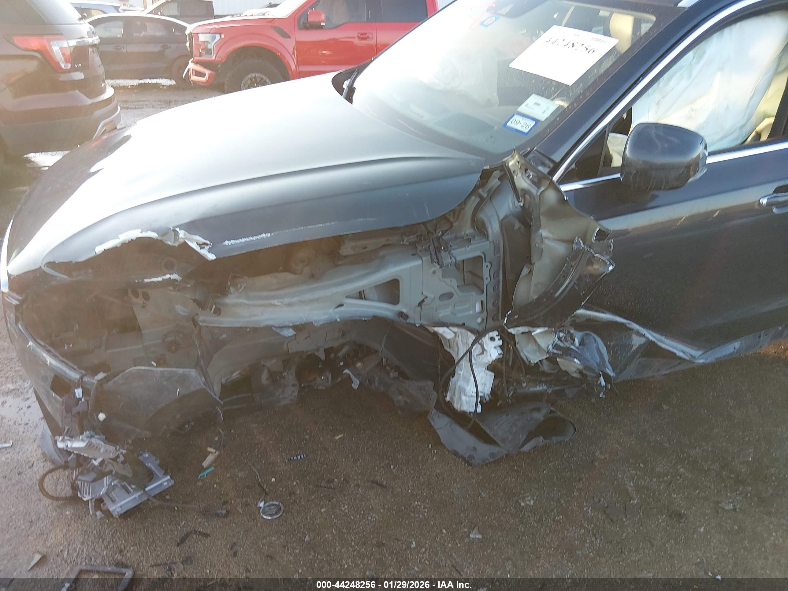 VOLVO XC90 image 6